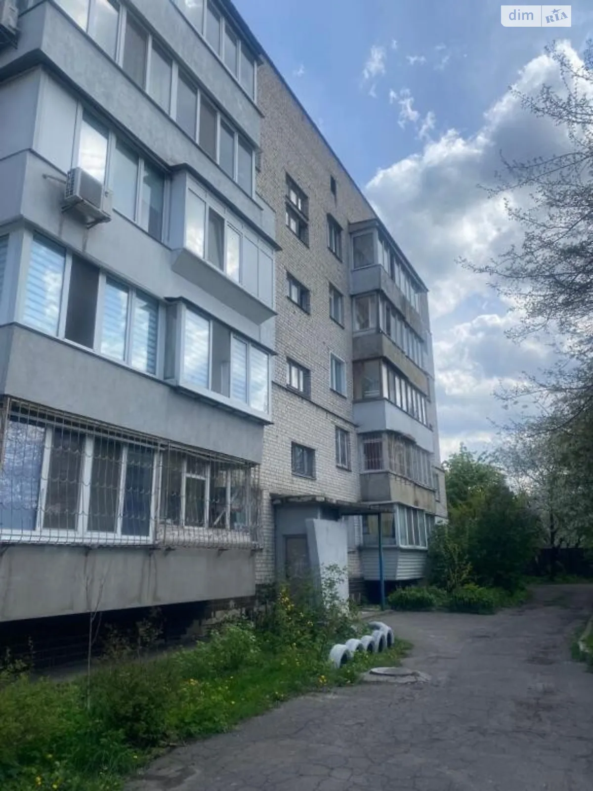 Продается 2-комнатная квартира 47 кв. м в Киеве, ул. Гончарова, 16А