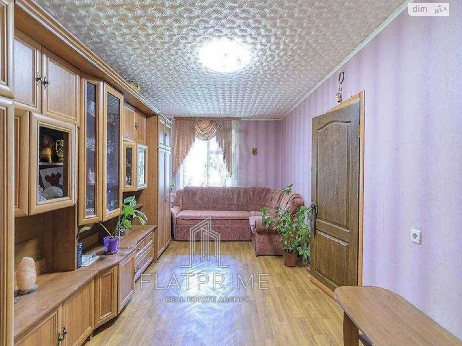 Продается 3-комнатная квартира 65 кв. м в Киеве, ул. Вячеслава Черновола, 33/30 - фото 1
