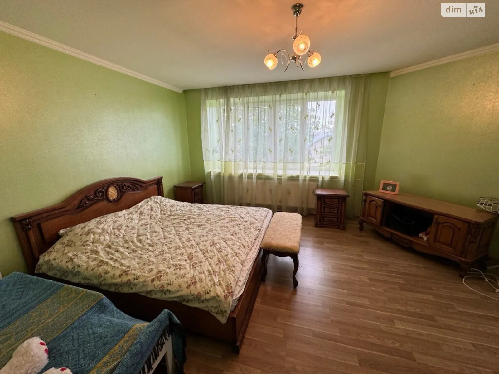 2-кімнатна квартира 67 кв. м у Тернополі, вул. Польового Омеляна - фото 1
