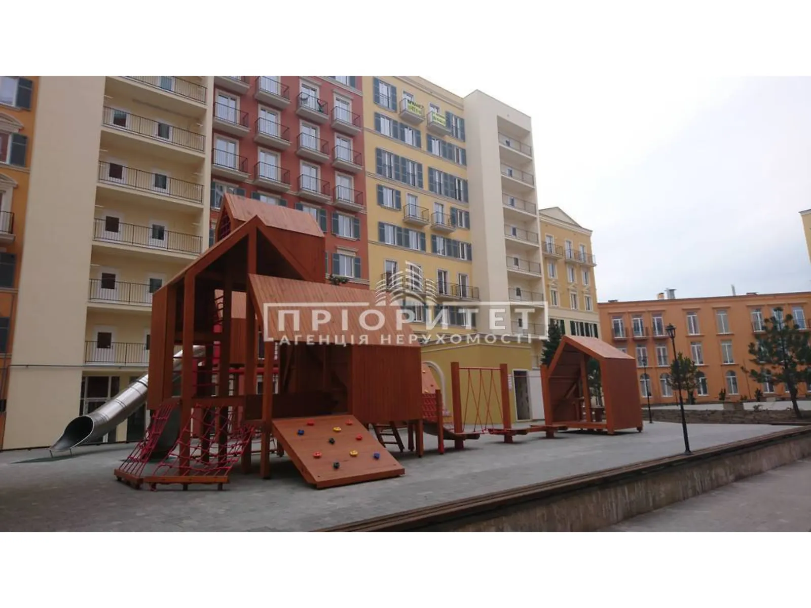 Продается 3-комнатная квартира 82 кв. м в Одессе, ул. Инглези - фото 1
