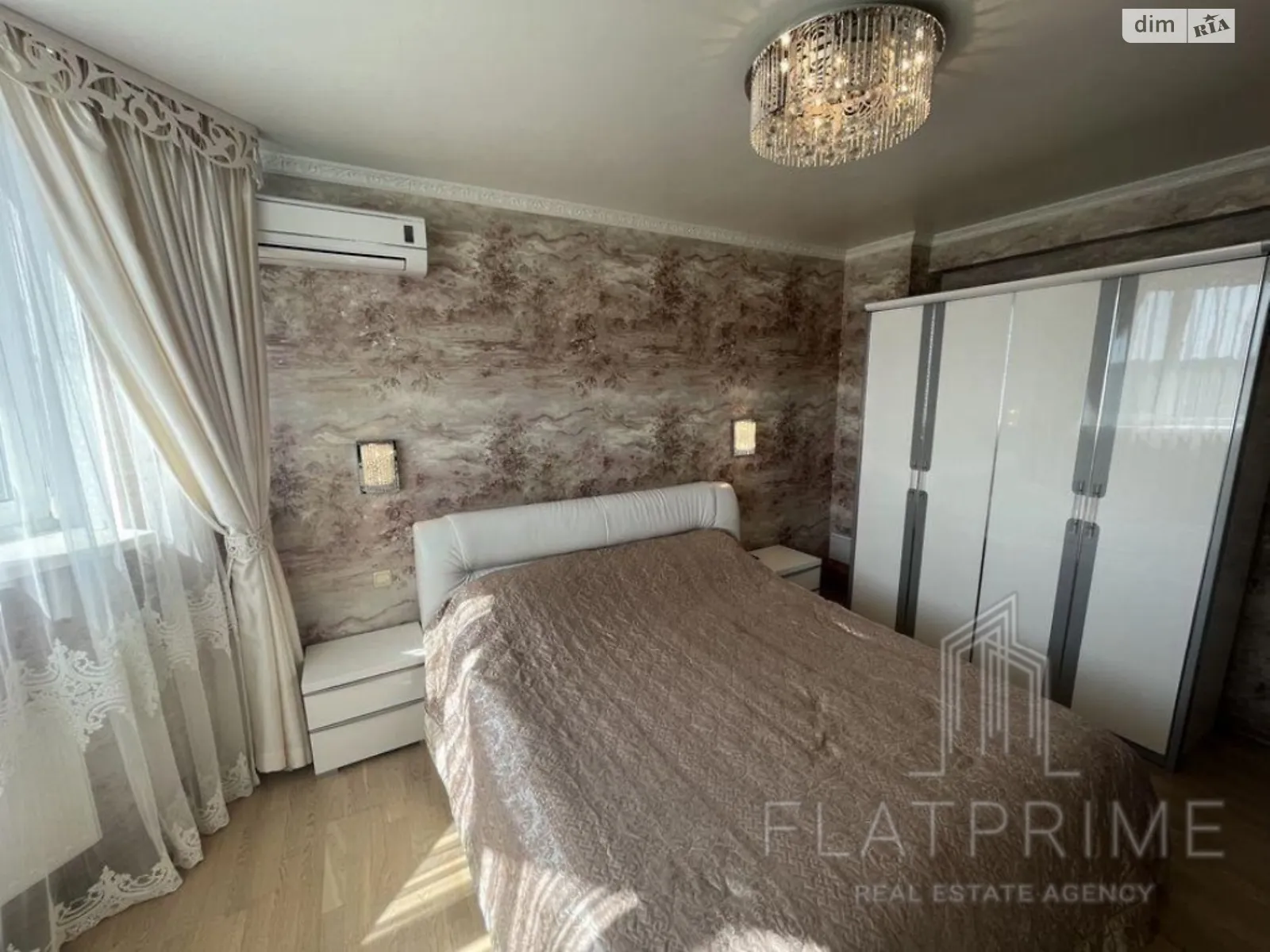 Продается 2-комнатная квартира 73 кв. м в Киеве - фото 2