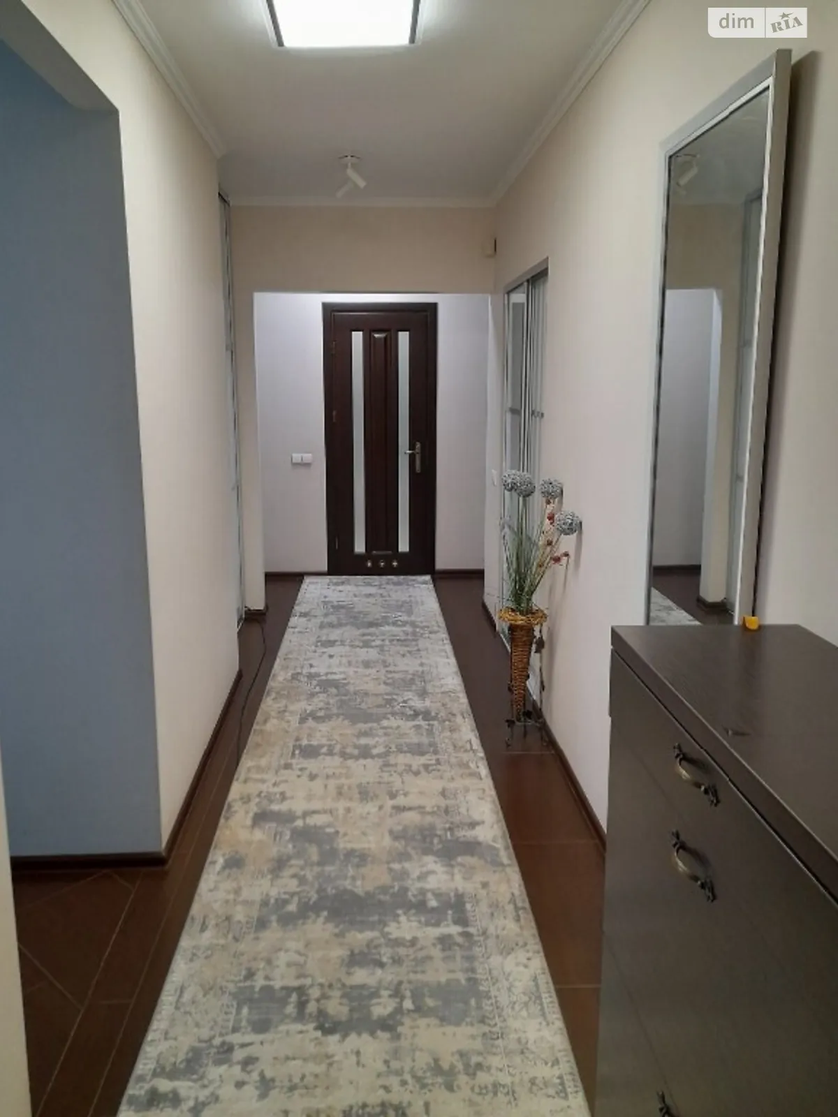 3-комнатная квартира 65 кв. м в Тернополе, ул. Тарнавского Мирона Генерала - фото 1