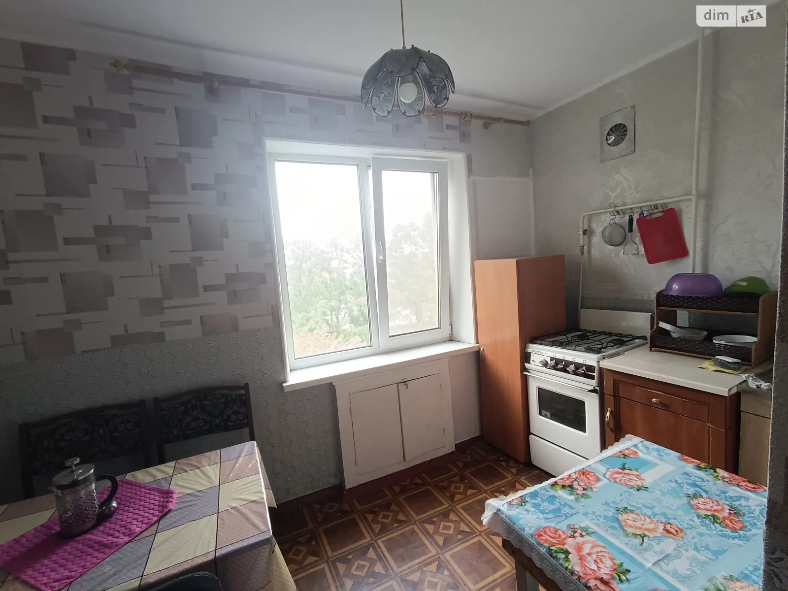 Продается 1-комнатная квартира 38 кв. м в Днепре, цена: 28000 $