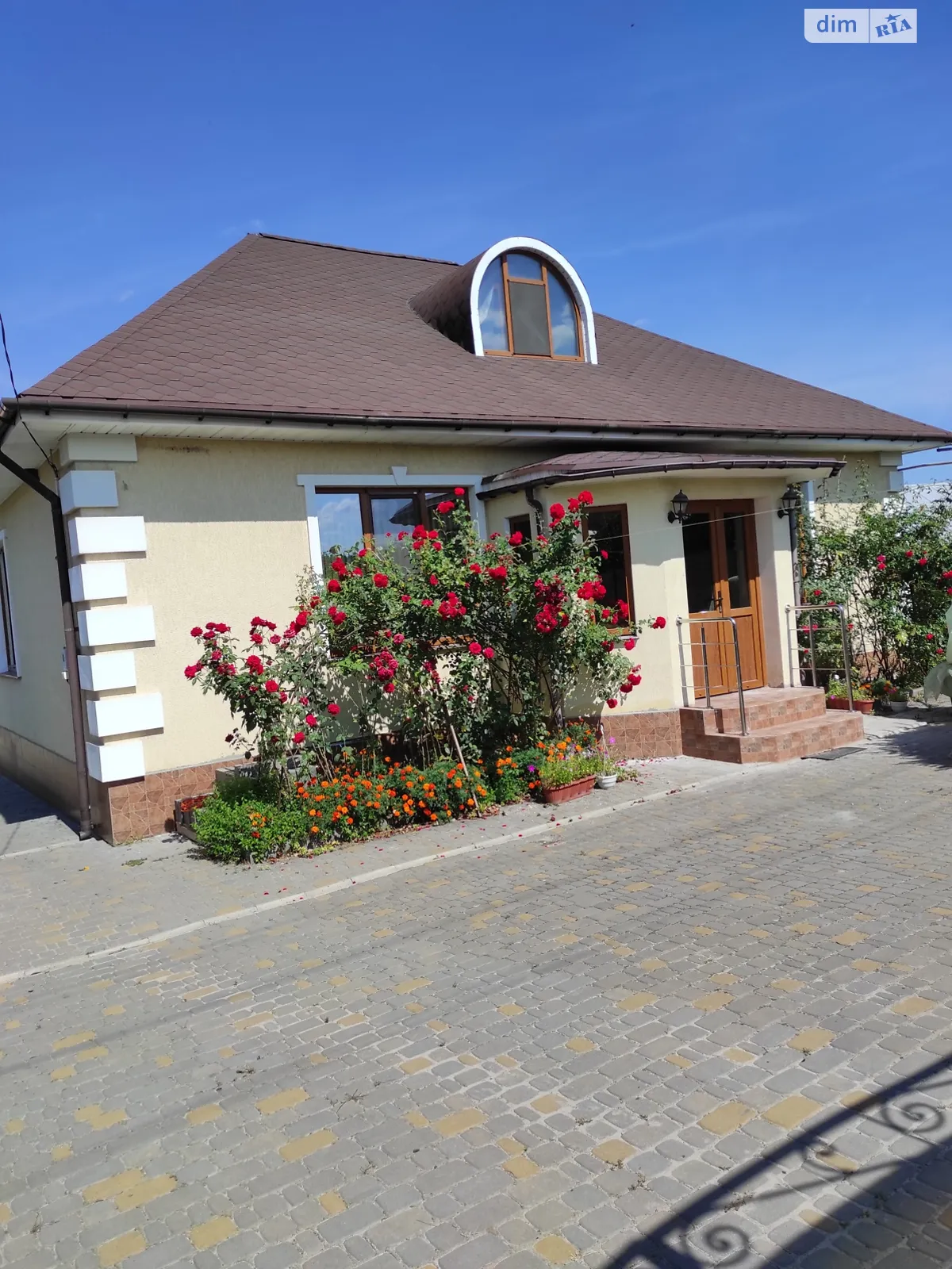 Продается одноэтажный дом 120 кв. м с садом, цена: 80000 € - фото 1