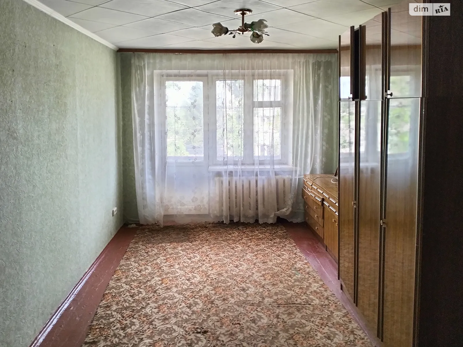 Продається 1-кімнатна квартира 32 кв. м у Кривому Розі, цена: 11700 $