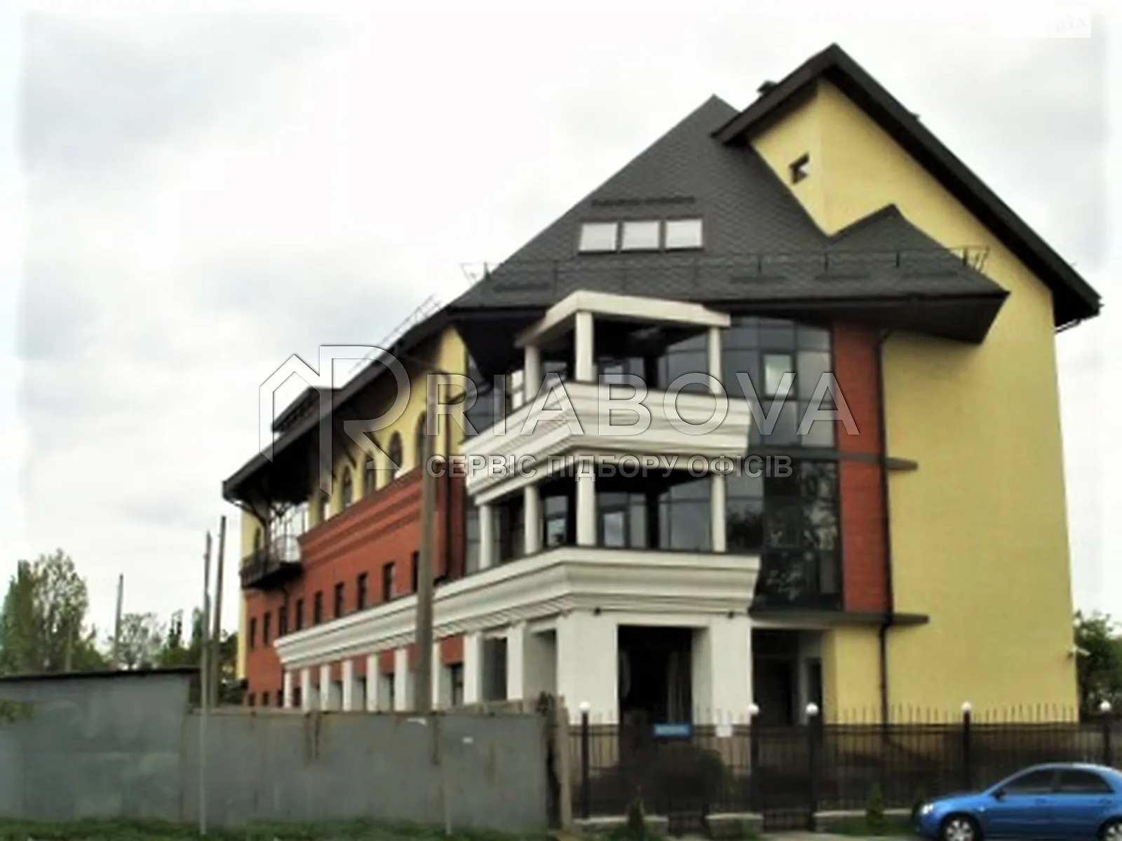 Сдается в аренду офис 456 кв. м в бизнес-центре, цена: 70378 грн - фото 1
