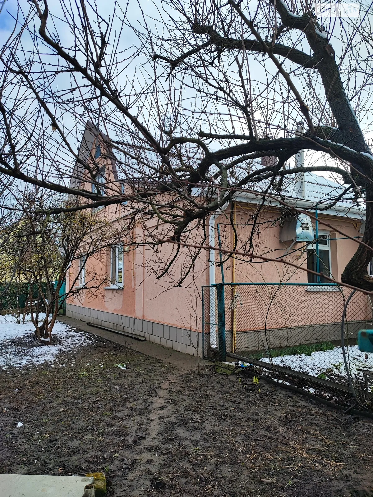 Продається будинок 2 поверховий 125 кв. м з гаражем, цена: 75000 $