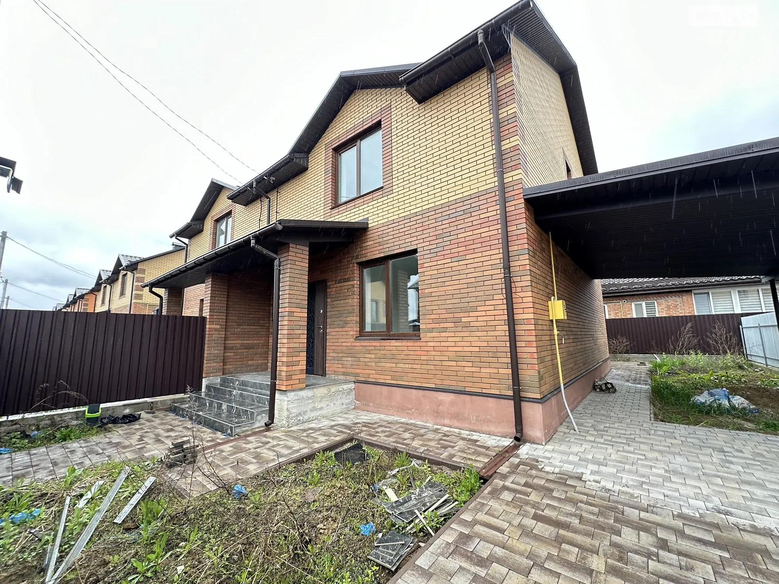 Продается часть дома 105 кв. м с камином, цена: 103000 $ - фото 1
