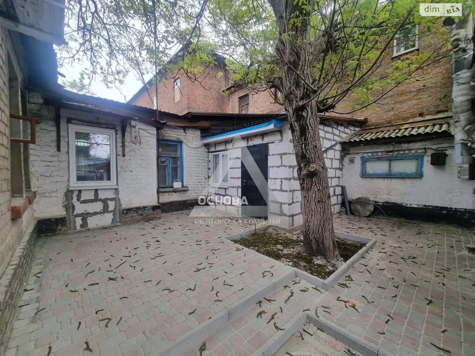 Продається одноповерховий будинок 58 кв. м з гаражем, цена: 23500 $