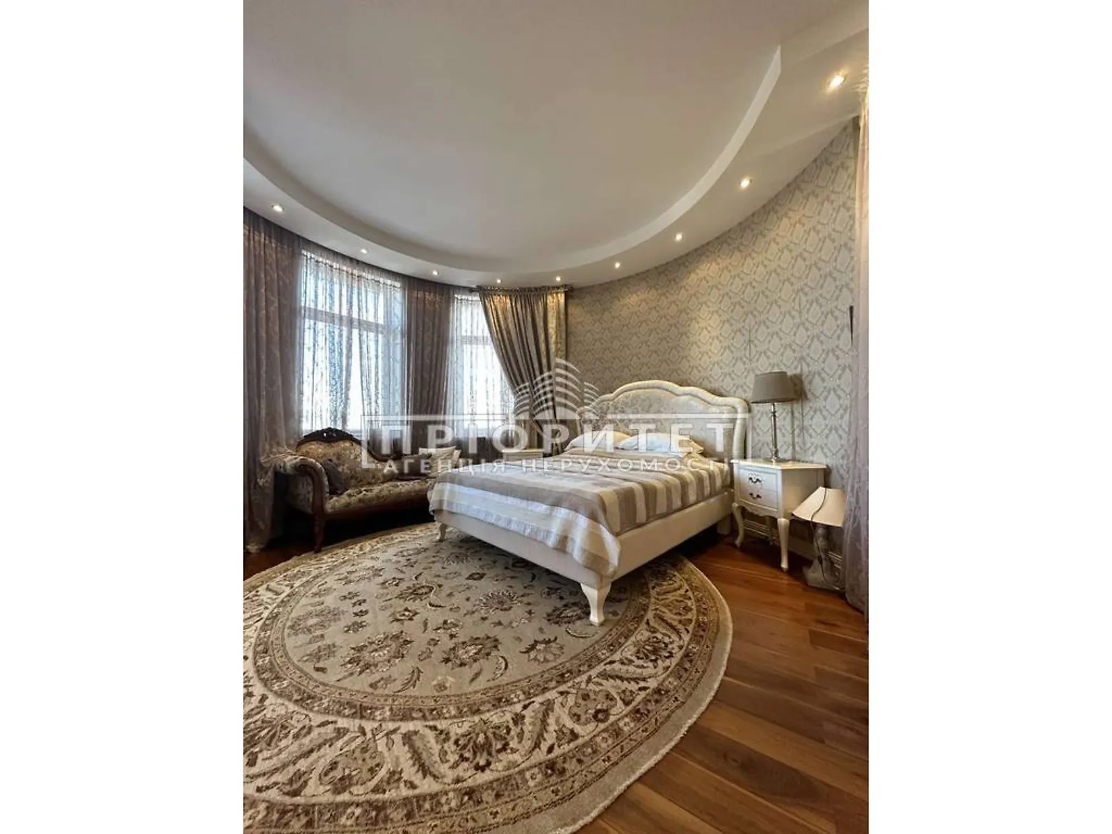Продается 3-комнатная квартира 116 кв. м в Одессе, пер. Каркашадзе