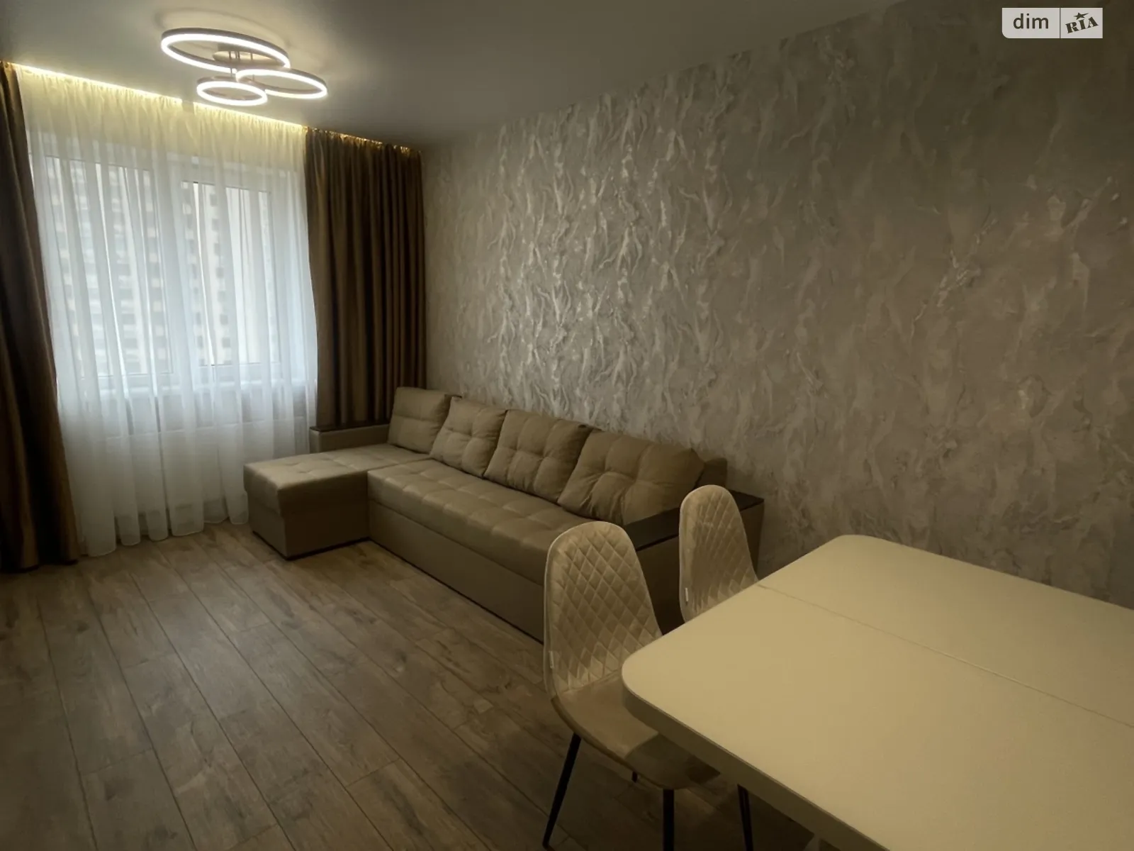 Продається 1-кімнатна квартира 44.2 кв. м у Одесі, вул. Академіка Сахарова, 3Д - фото 1