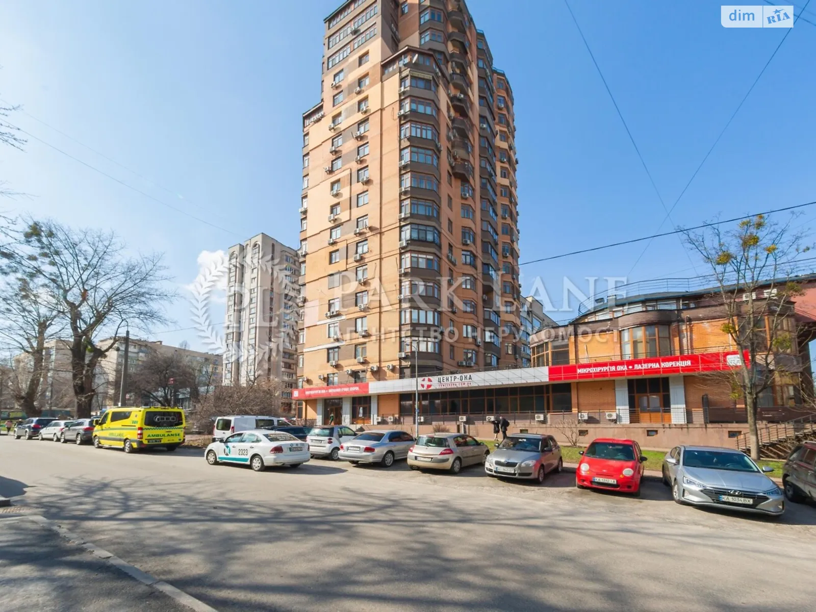 Продается 4-комнатная квартира 112 кв. м в Киеве, ул. Коперника, 12Д