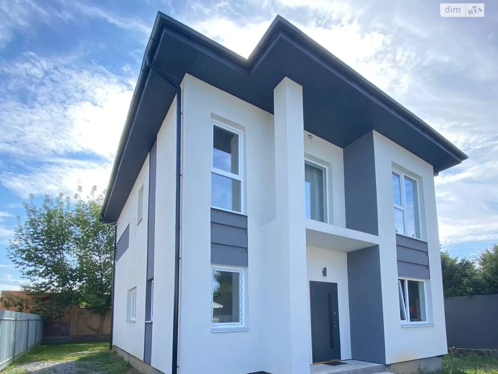 Продається будинок 2 поверховий 145 кв. м з ділянкою, цена: 169000 $ - фото 1