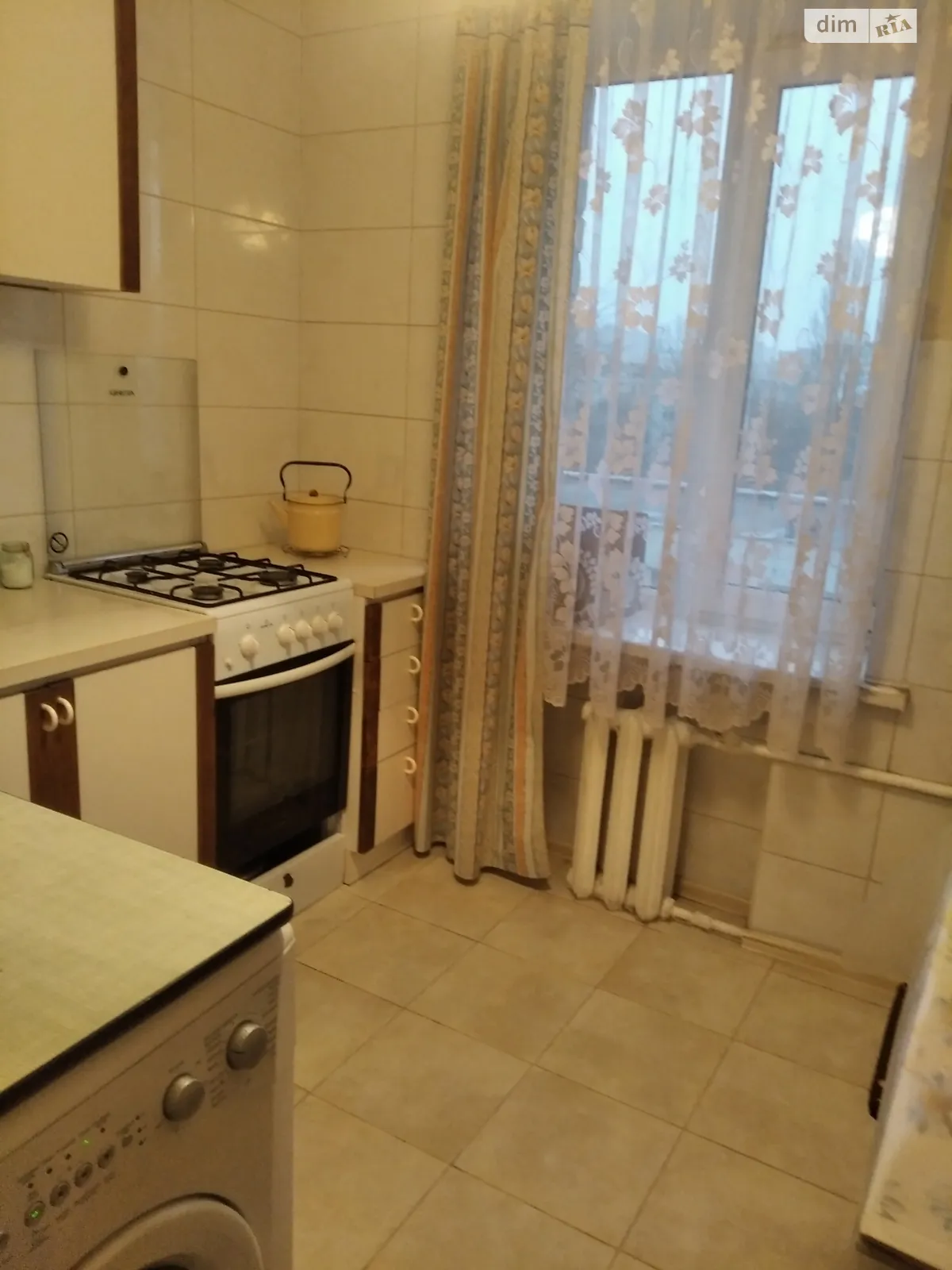 Продается 3-комнатная квартира 56 кв. м в Киеве, ул. Строителей, 24 - фото 1