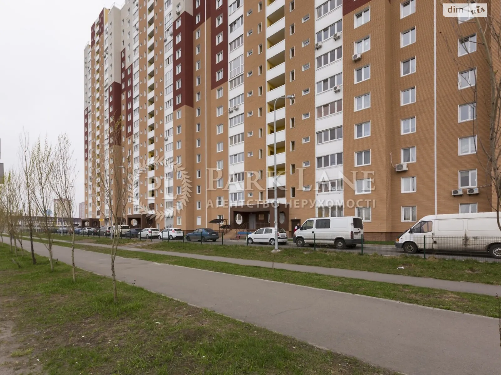 Продается 1-комнатная квартира 55 кв. м в Киеве, Здолбунівська, 13,, 13