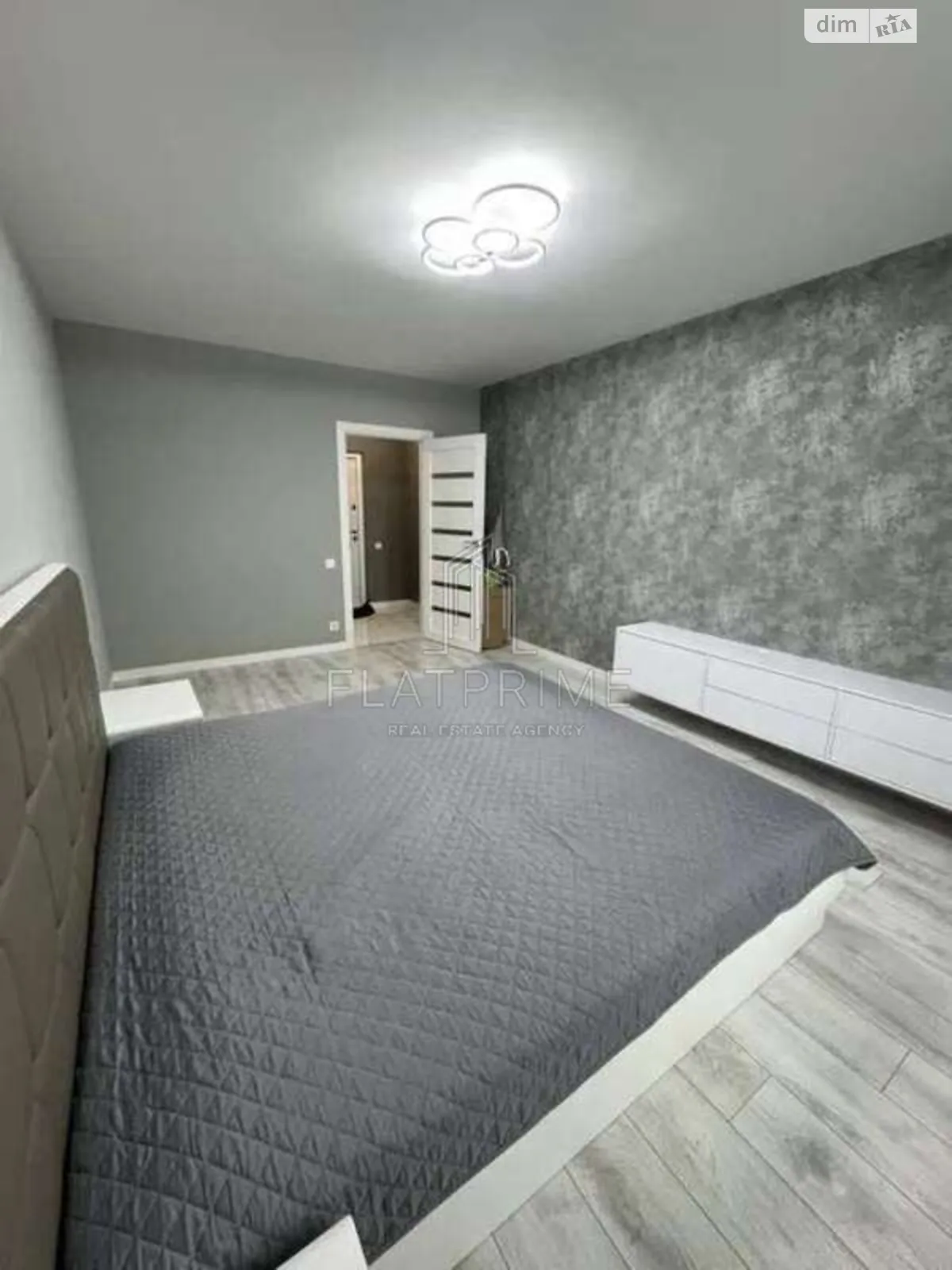 Продается 1-комнатная квартира 41 кв. м в Киеве, ул. Михаила Донца, 2Б - фото 1