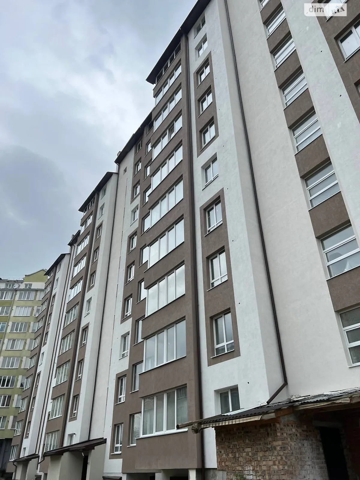 Продается 1-комнатная квартира 46.7 кв. м в Ивано-Франковске, цена: 31200 $