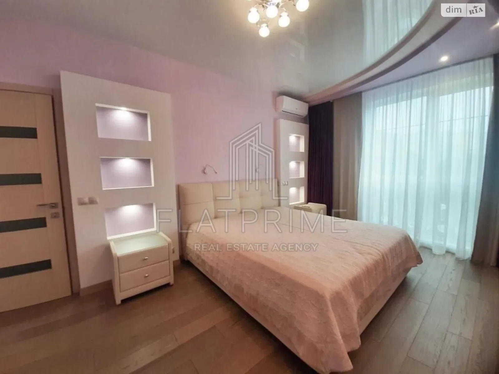Продается 2-комнатная квартира 80 кв. м в Киеве, цена: 135000 $