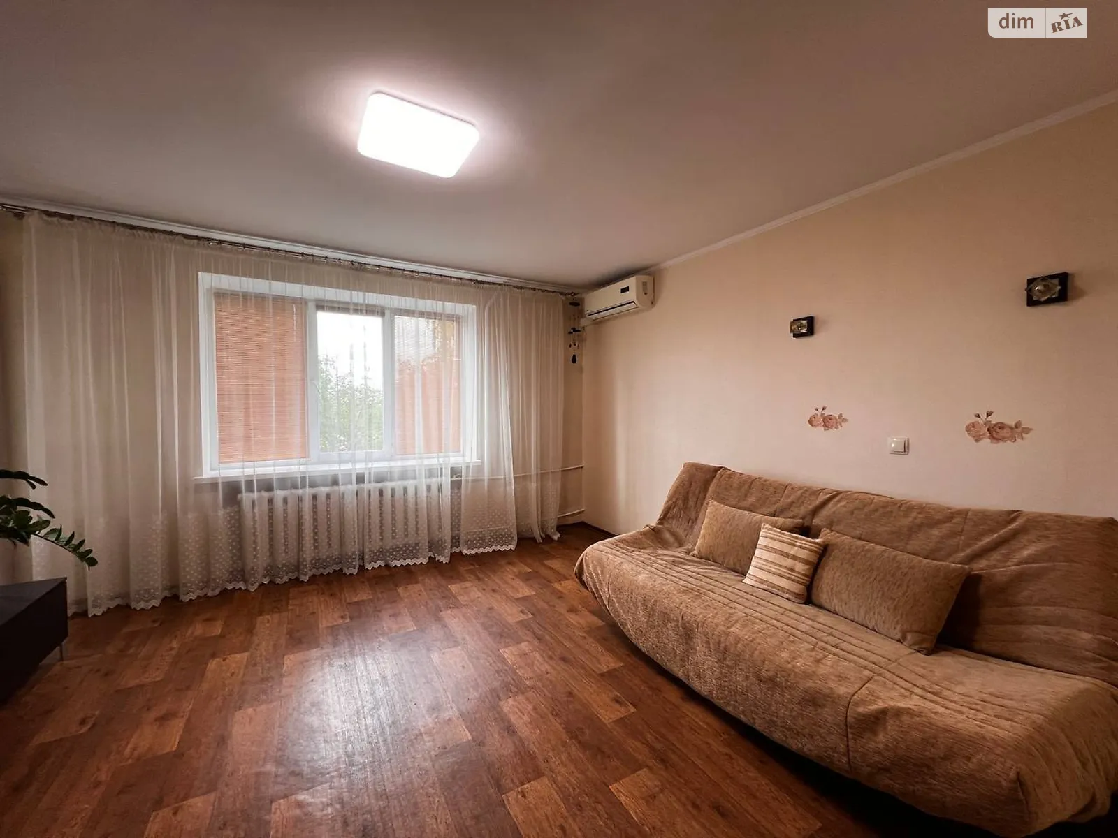 Продается 2-комнатная квартира 51 кв. м в Черкассах, цена: 54500 $