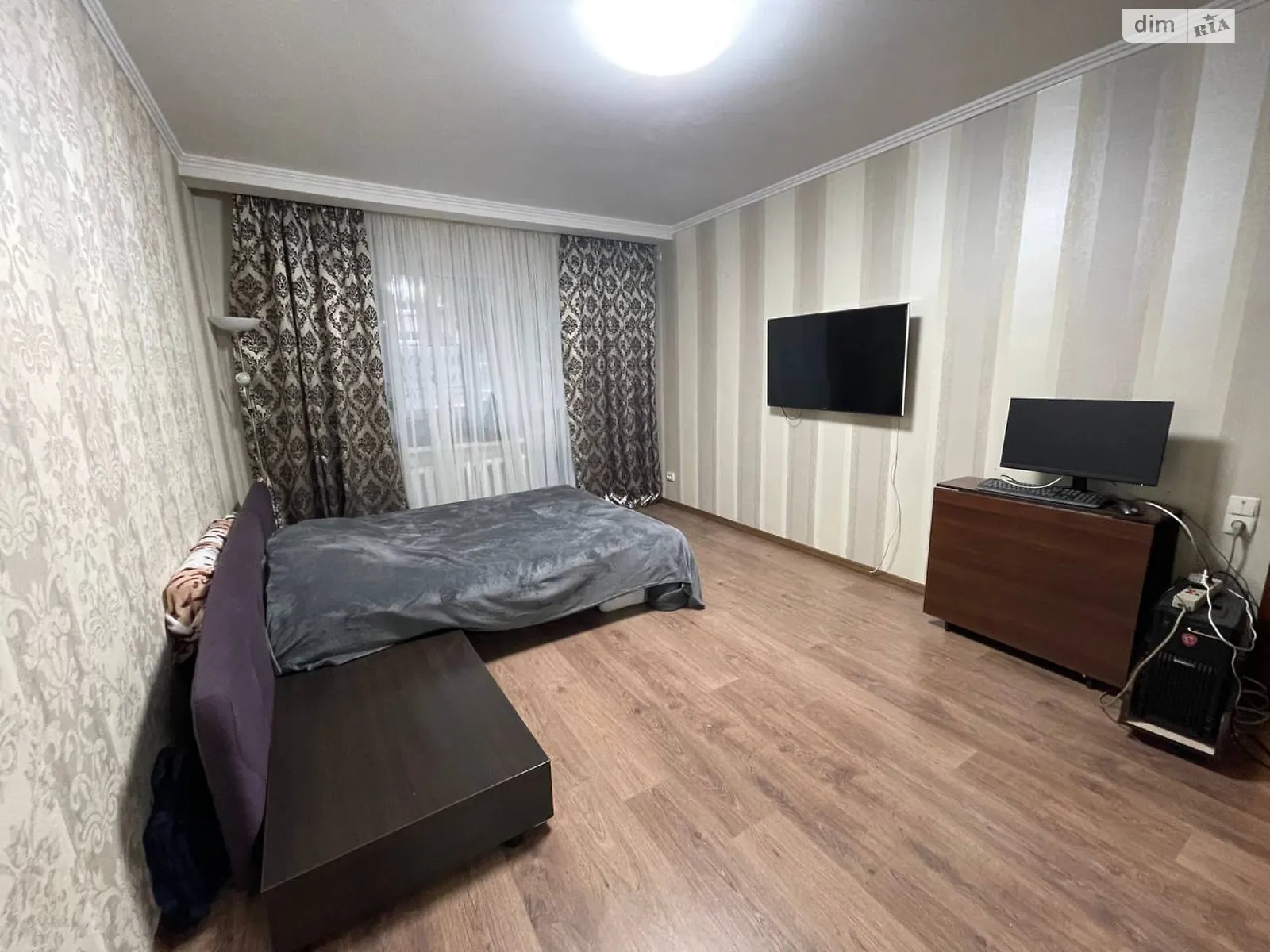 Продается 1-комнатная квартира 37.2 кв. м в Днепре, бул. Славы, 48 - фото 1