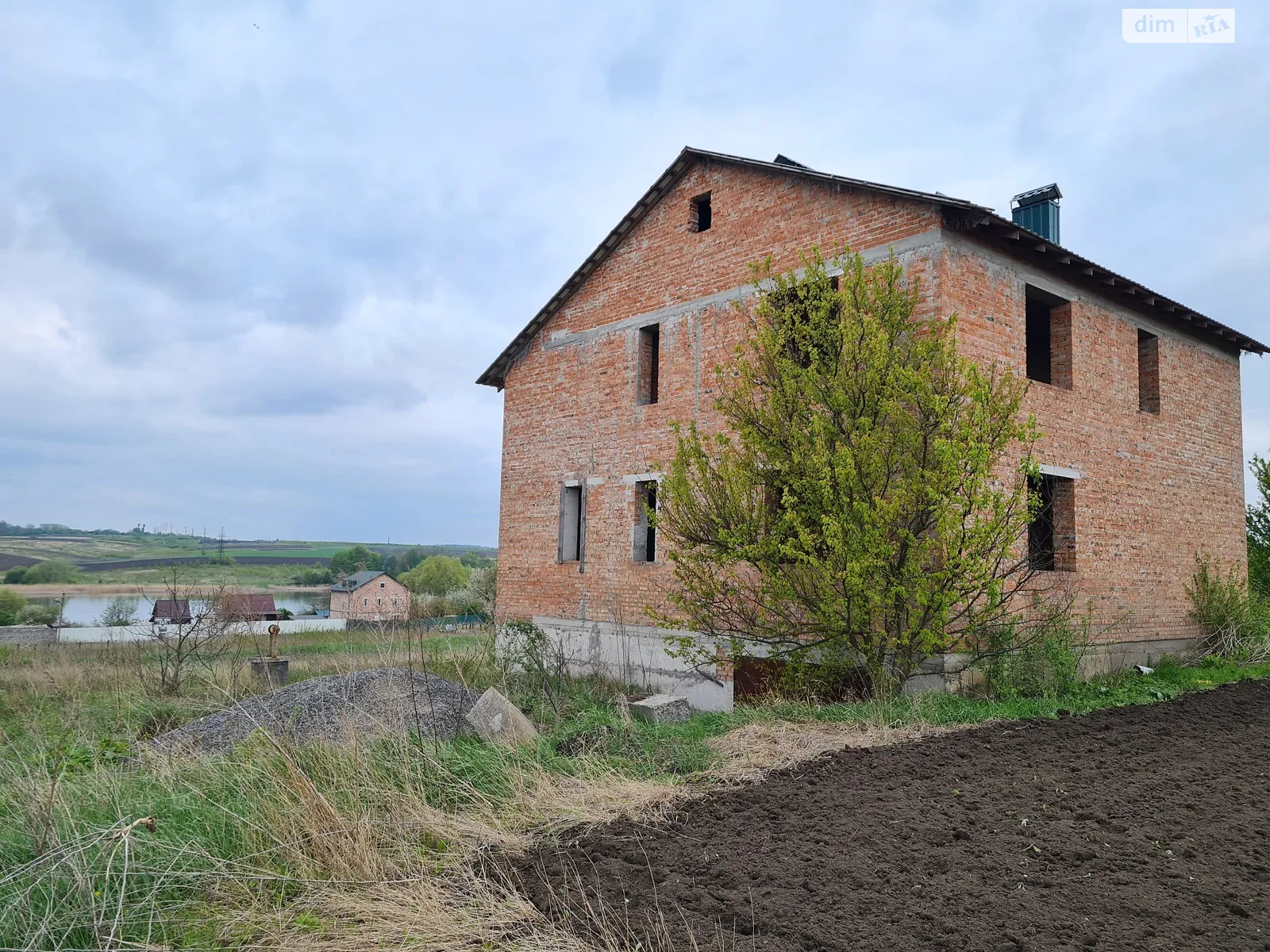 Продається будинок 2 поверховий 291.7 кв. м з каміном, цена: 95000 $ - фото 1