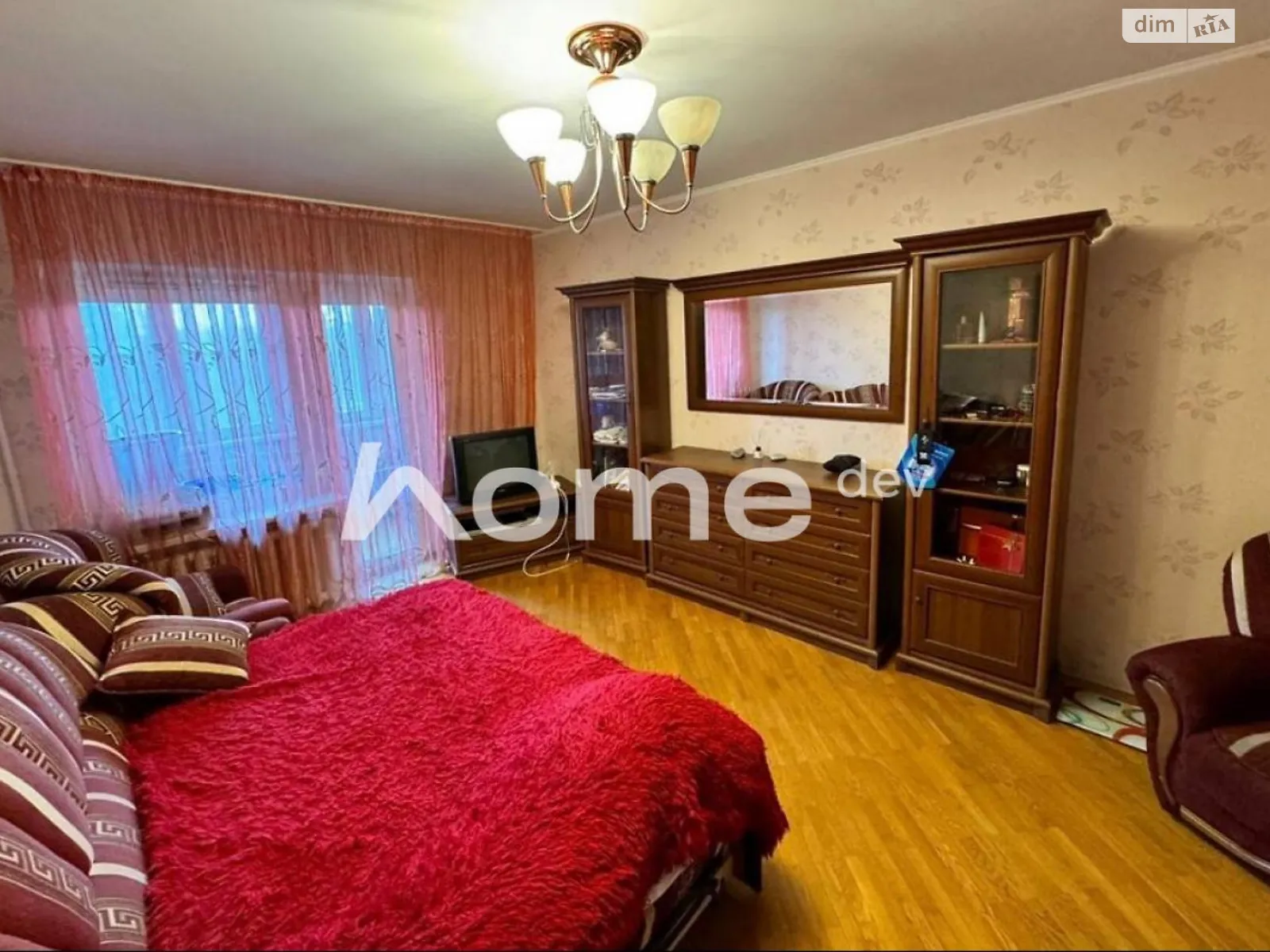 Продается 2-комнатная квартира 69 кв. м в Киеве, ул. Тираспольская
