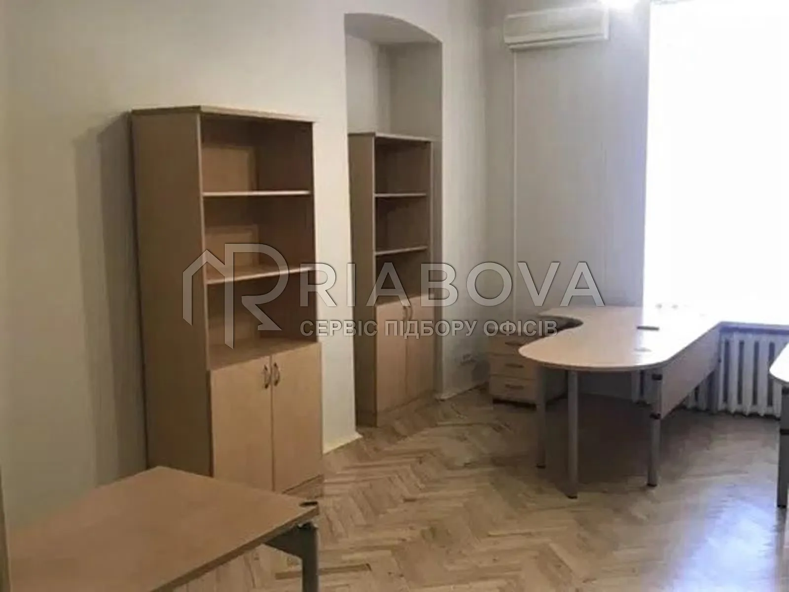 Здається в оренду офіс 112 кв. м в бізнес-центрі, цена: 1000 $ - фото 1