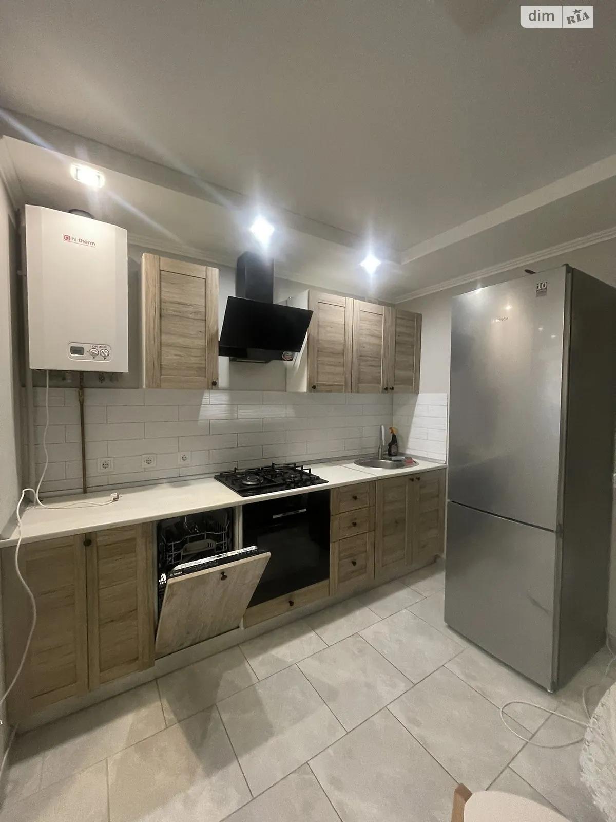 1-комнатная квартира 43 кв. м в Тернополе, цена: 250 $