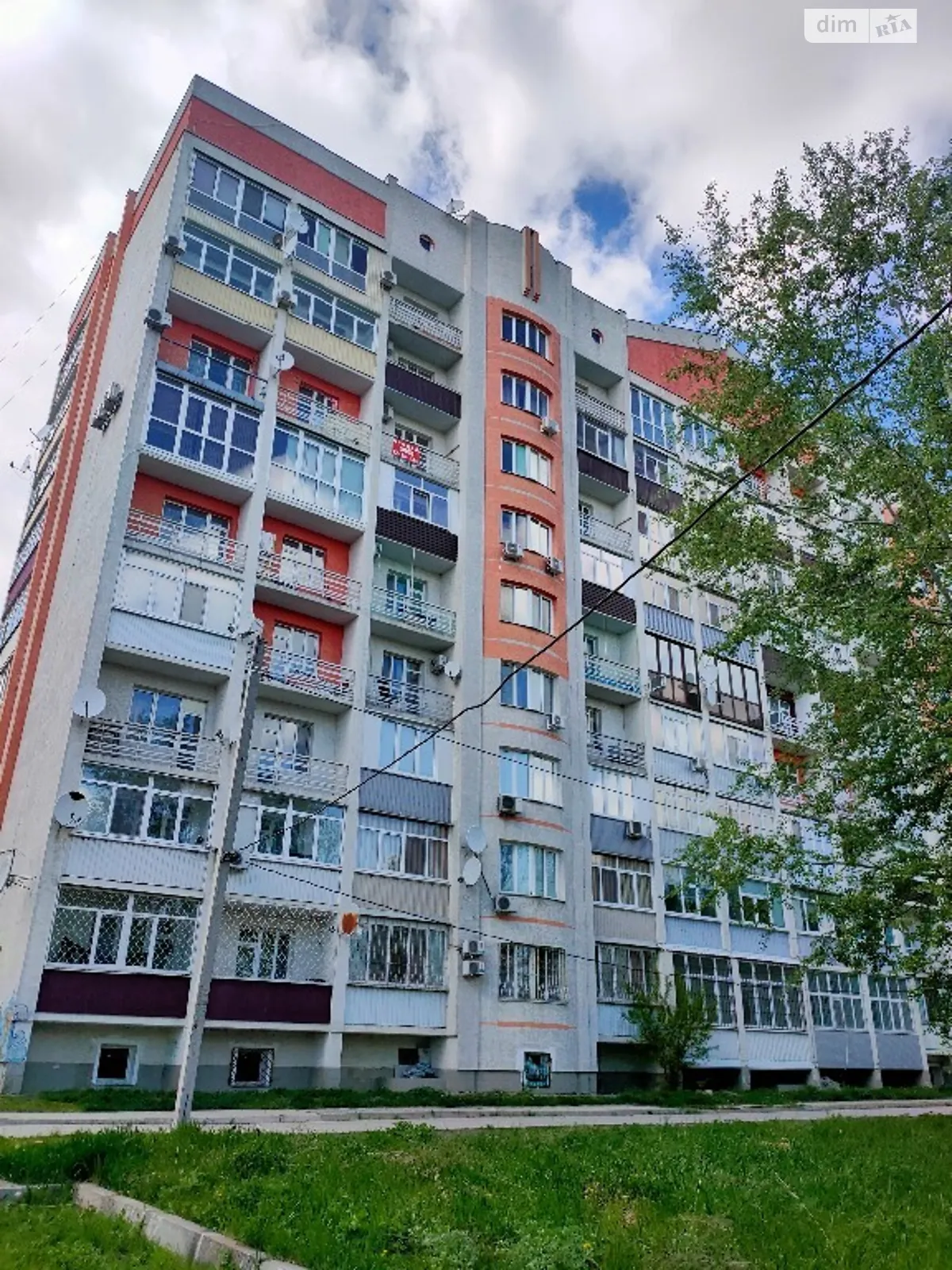 Продається 2-кімнатна квартира 78 кв. м у Харкові, вул. Академіка Барабашова - фото 1