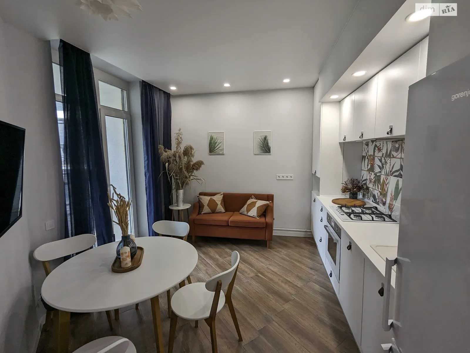 Продается 2-комнатная квартира 59.5 кв. м в Ирпене, ул. Кобылянской Ольги, 1В/8 - фото 1