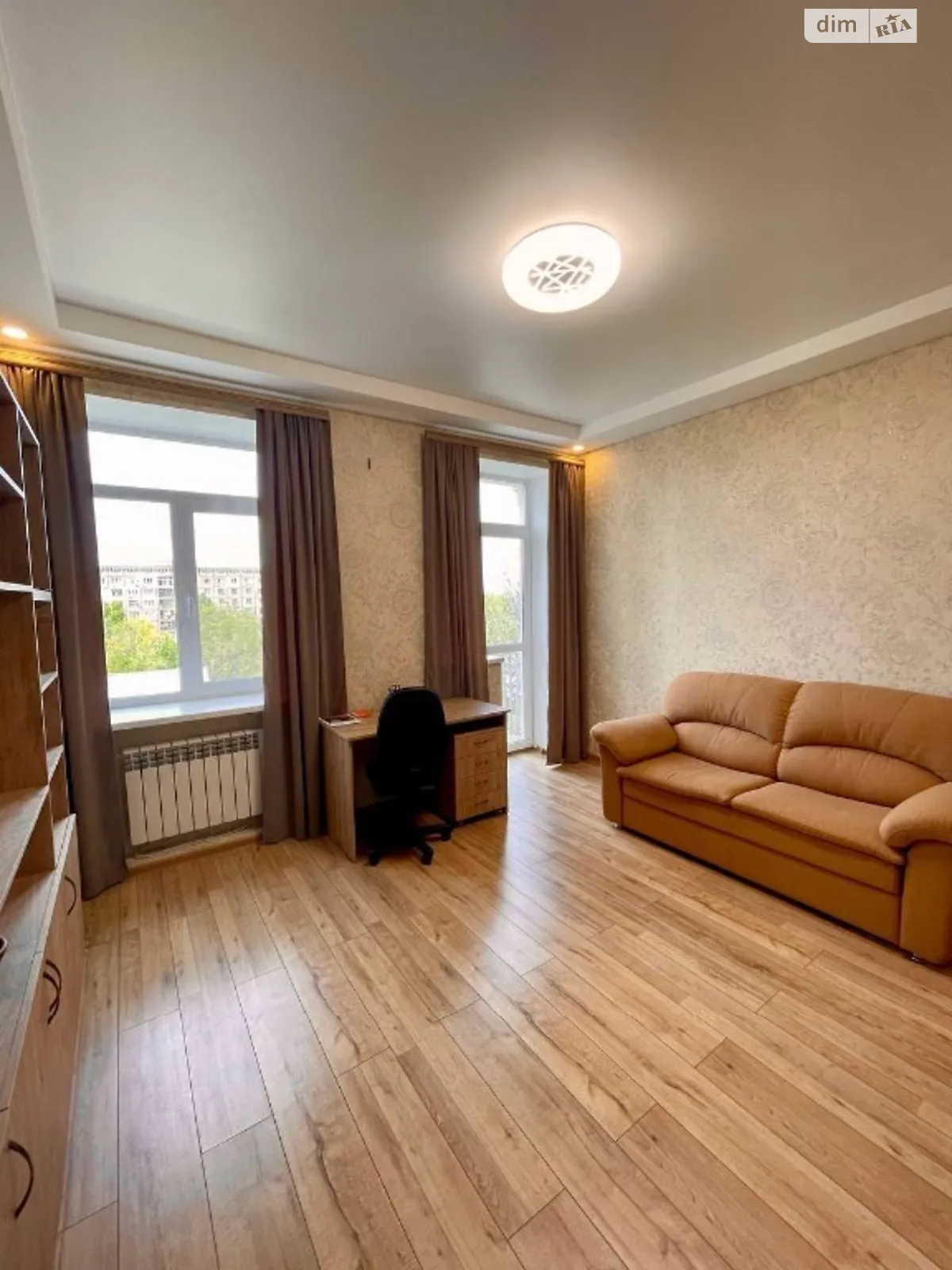 Продается 1-комнатная квартира 39.3 кв. м в Днепре - фото 1