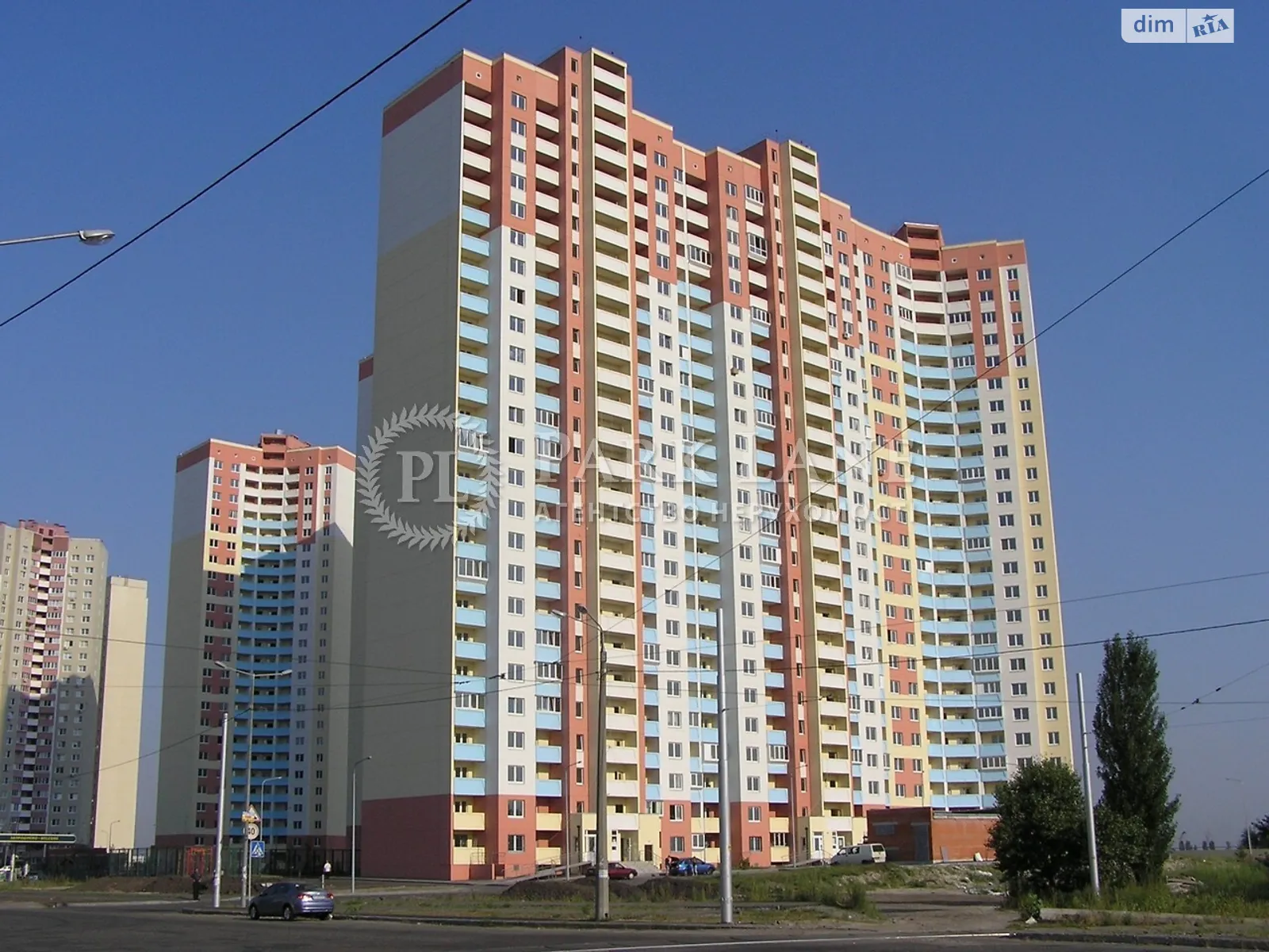 Продается 3-комнатная квартира 82 кв. м в Киеве, ул. Милославская, 2 - фото 1