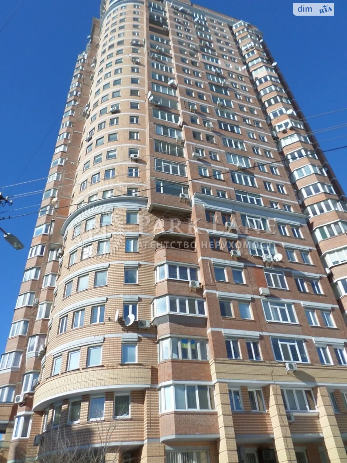 Сдается в аренду 3-комнатная квартира 121 кв. м в Киеве - фото 3