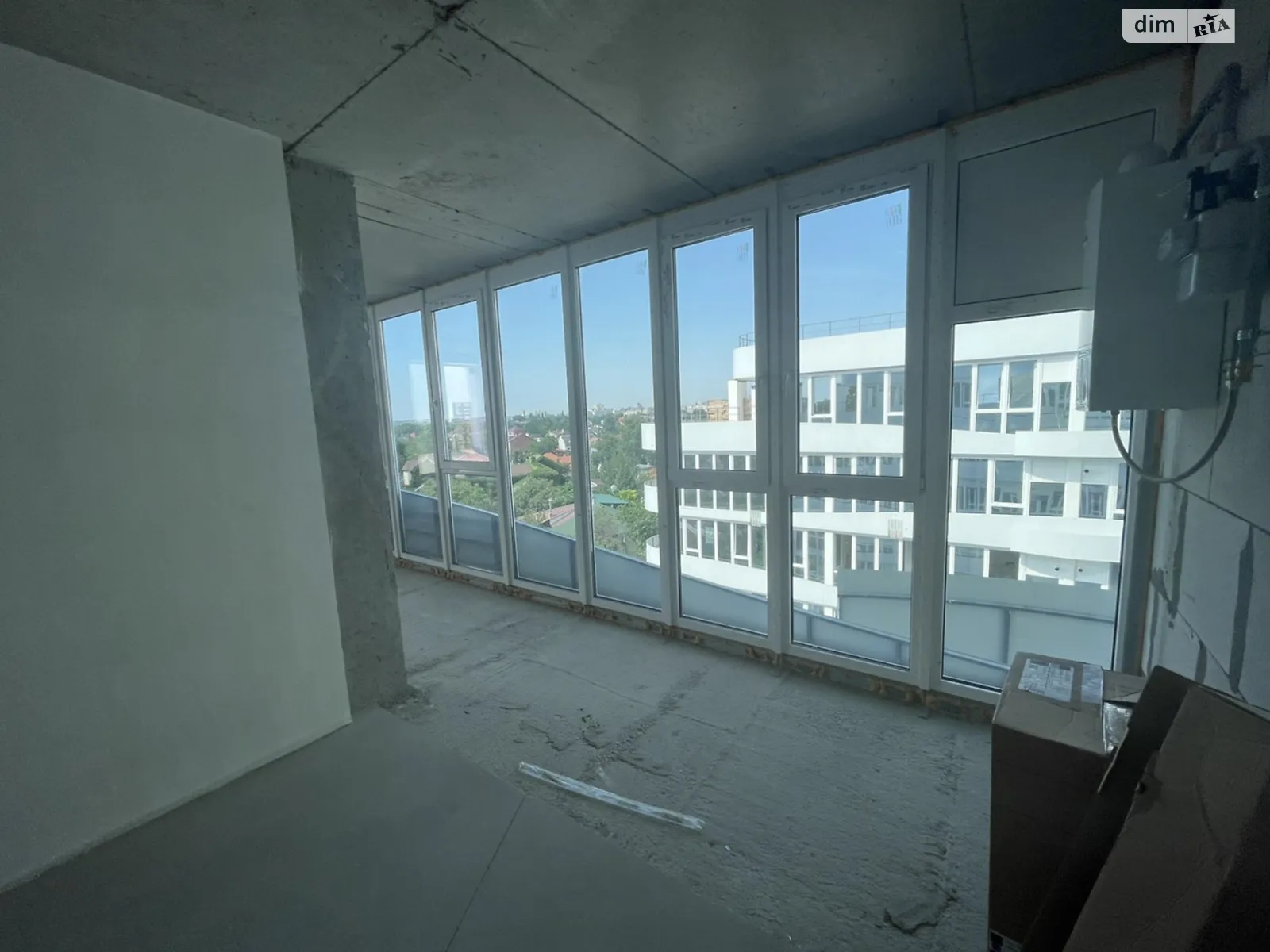 Продается 1-комнатная квартира 39 кв. м в Одессе, ул. Львовская, 15Б - фото 1