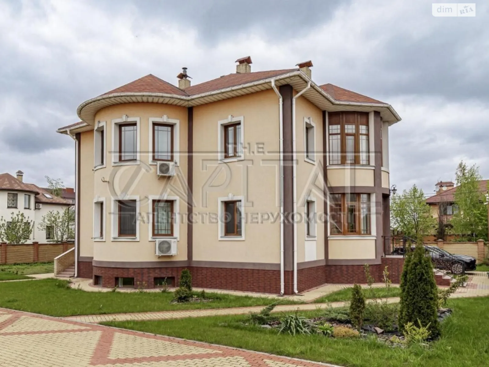 Сдается в аренду дом на 3 этажа 410 кв. м с камином - фото 2