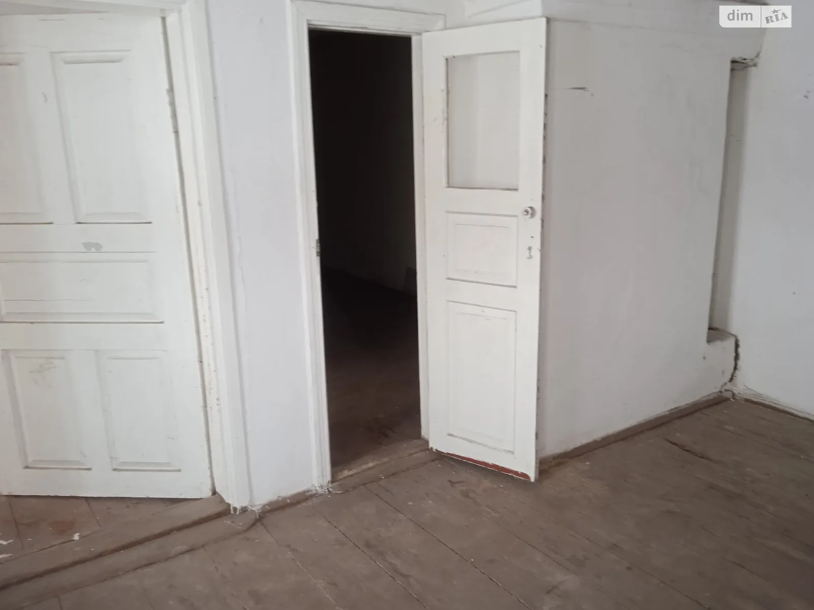 Продається одноповерховий будинок 45 кв. м з гаражем, цена: 13000 $ - фото 1