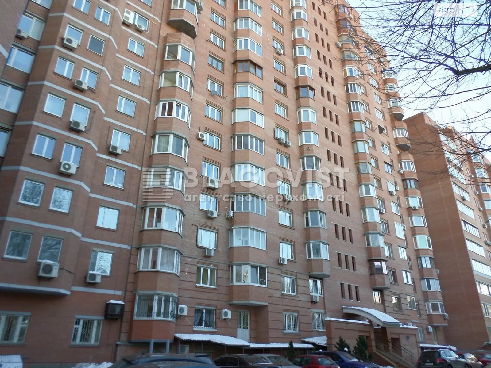 Продается 4-комнатная квартира 119 кв. м в Киеве, ул. Клиническая, 23/25 - фото 1