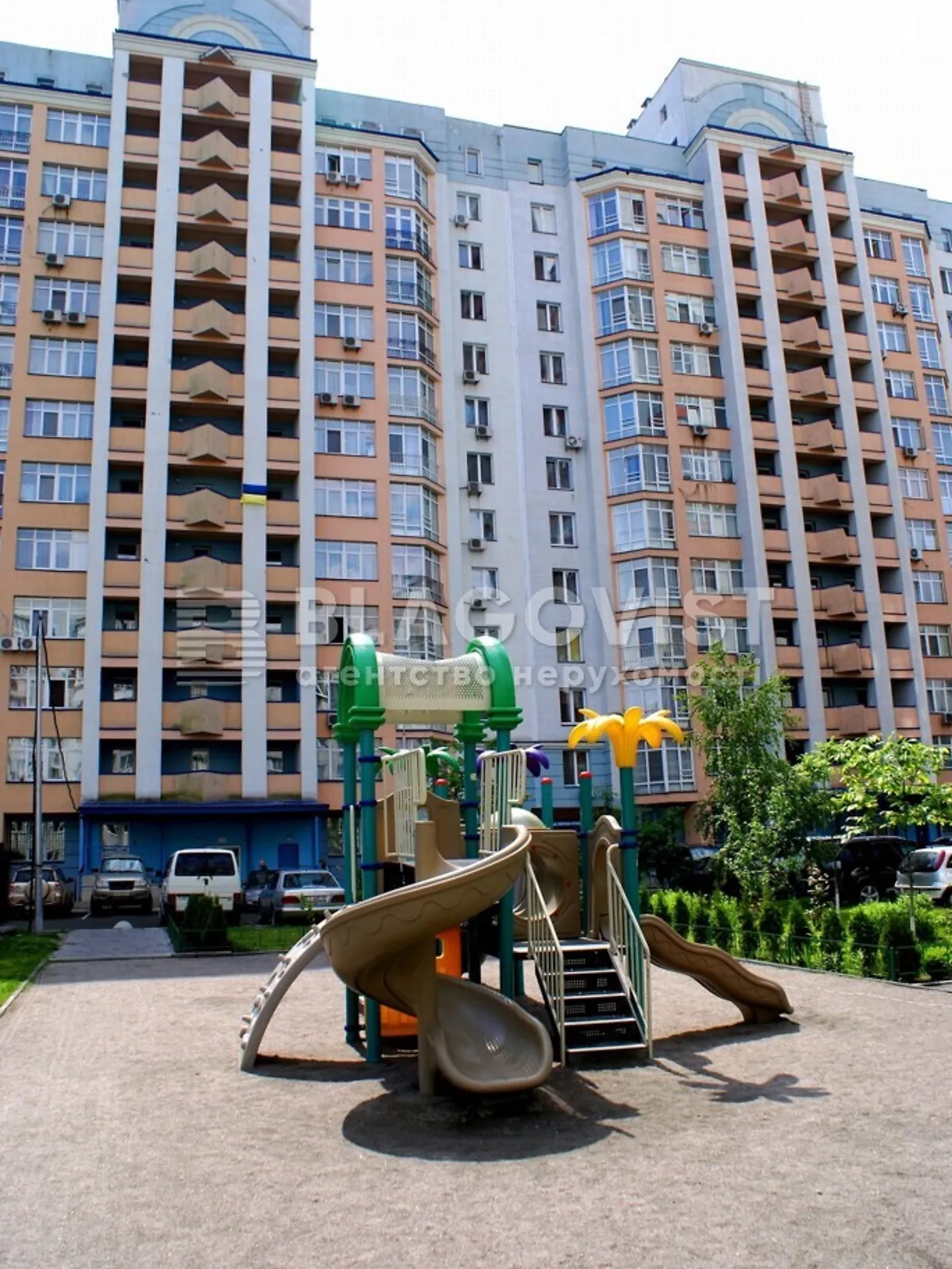 Сдается в аренду 3-комнатная квартира 116 кв. м в Киеве - фото 3