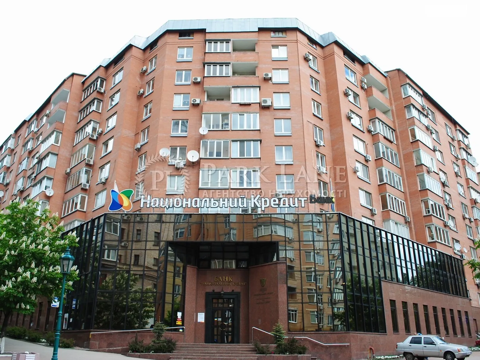 Продается 6-комнатная квартира 329 кв. м в Киеве, ул. Александра Конисского(Тургеневская), 52-58 - фото 1
