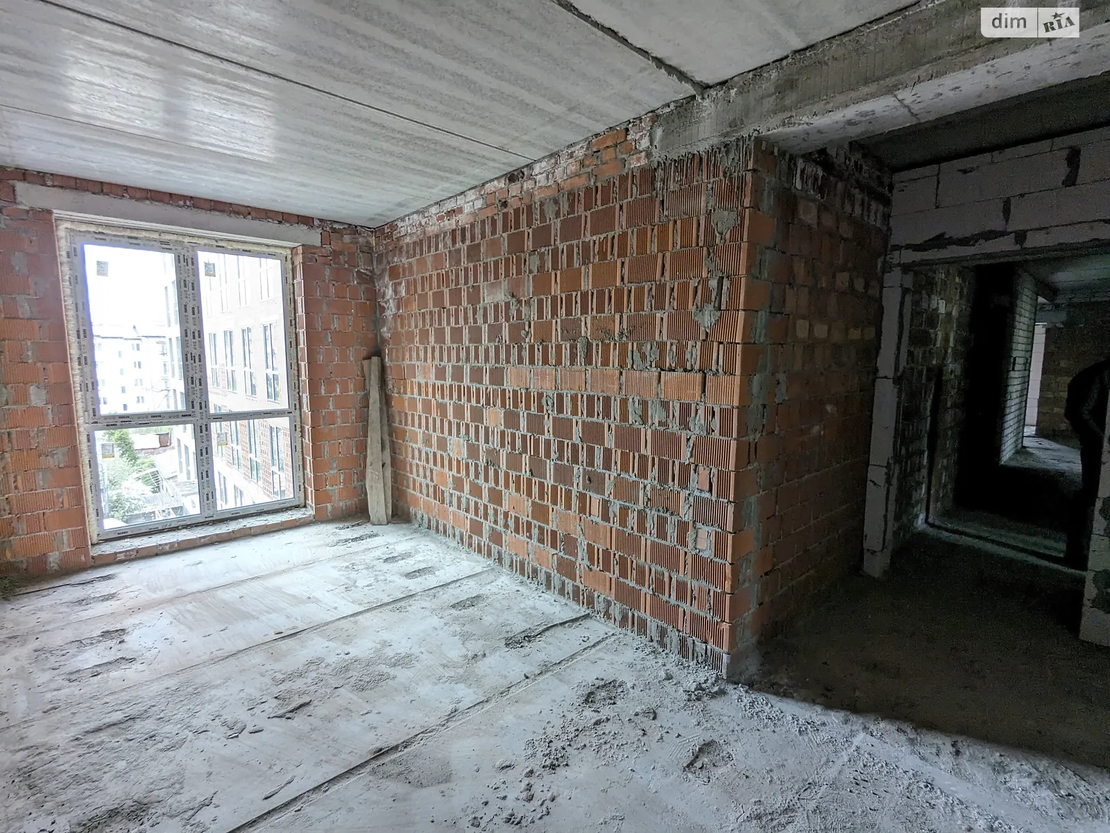 Продается 1-комнатная квартира 40 кв. м в Ирпене, ул. Лысенко - фото 1