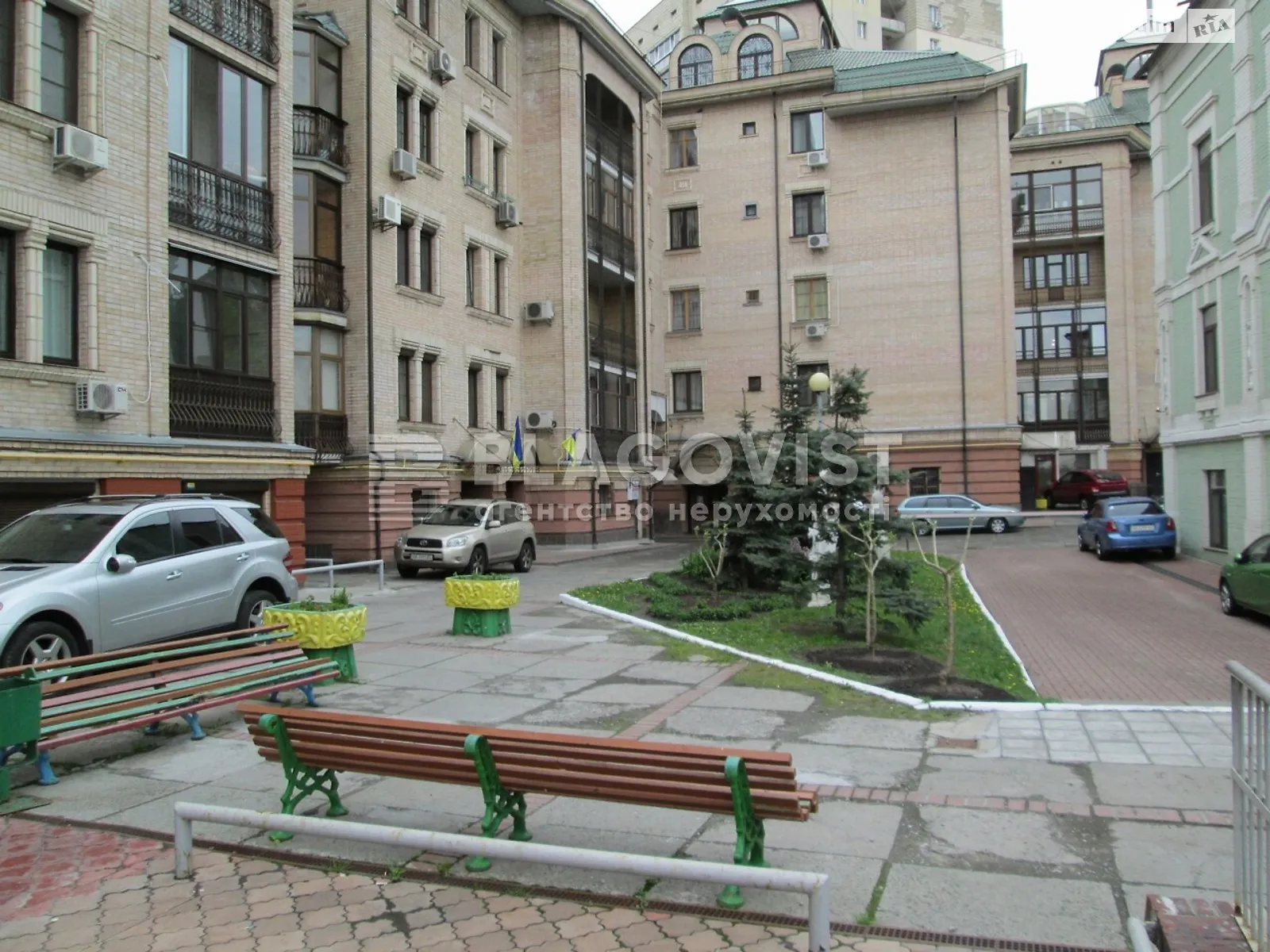 Сдается в аренду 5-комнатная квартира 405 кв. м в Киеве - фото 3