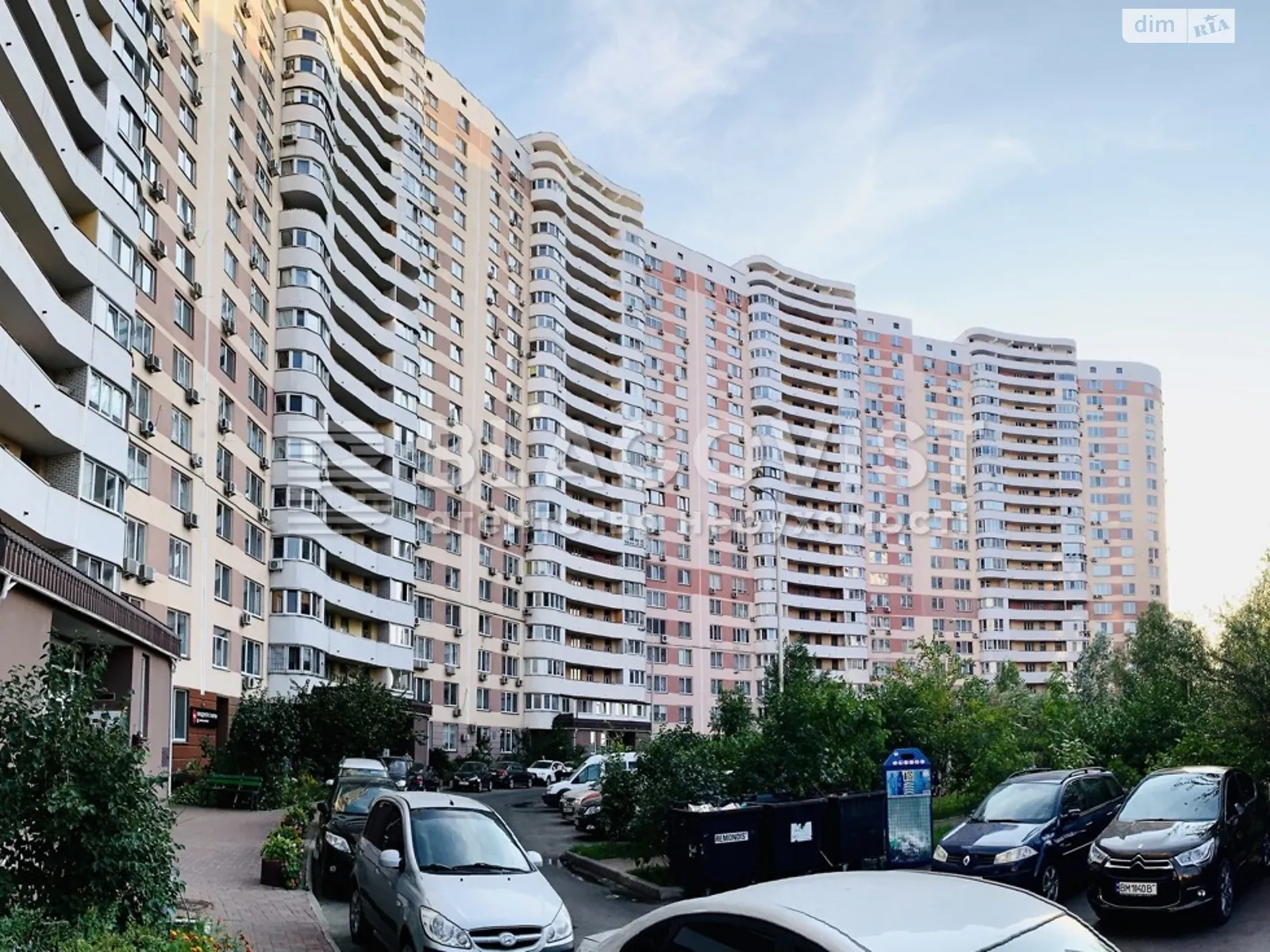 Продается 4-комнатная квартира 138 кв. м в Киеве, ул. Елены Пчилки, 2 - фото 1