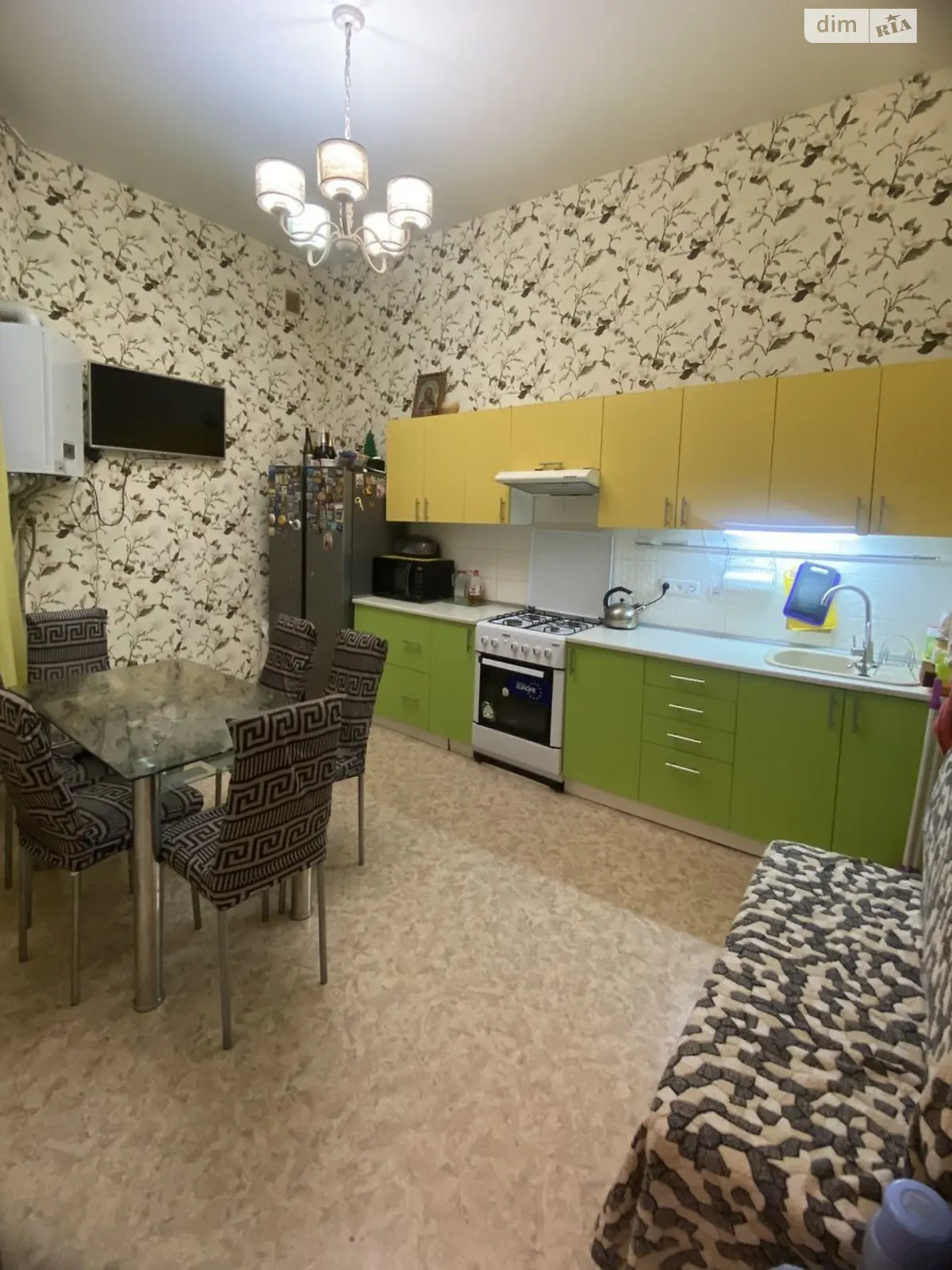 Продается 5-комнатная квартира 150 кв. м в Одессе, ул. Университетская