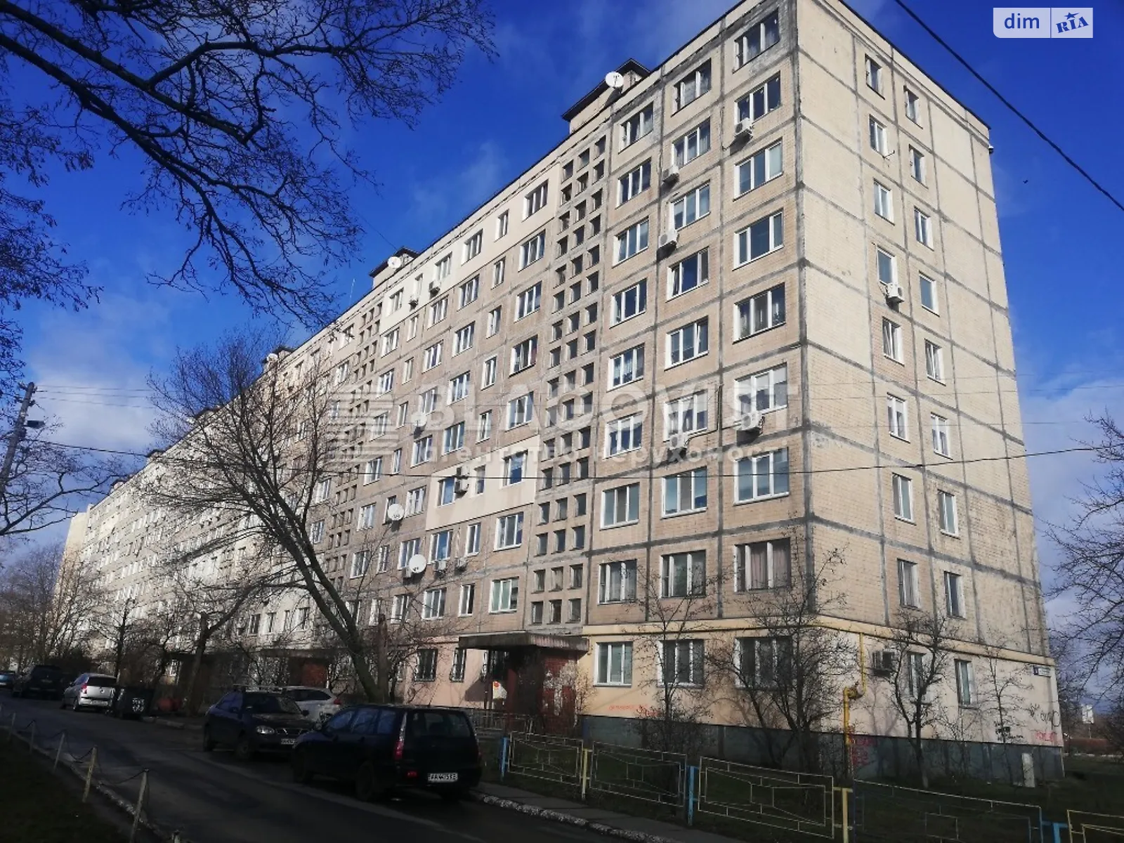 Продается 3-комнатная квартира 62 кв. м в Киеве, ул. Приречная, 5