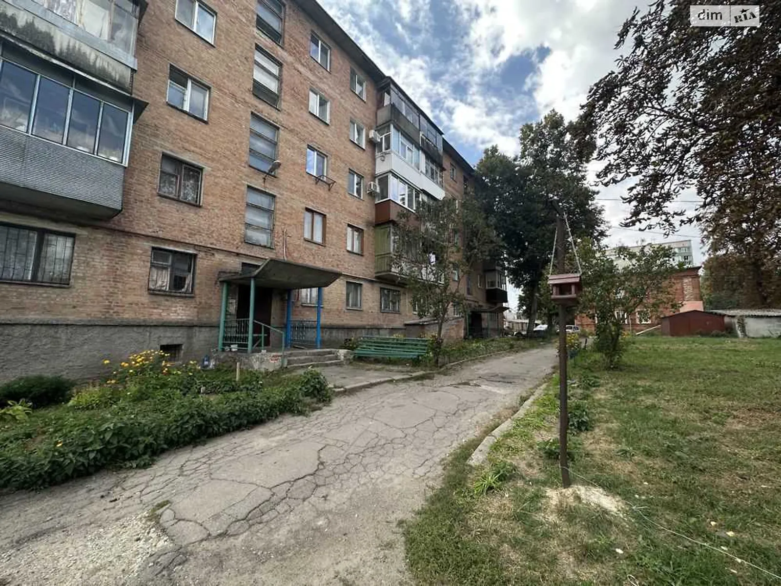 Продается 2-комнатная квартира 40 кв. м в Полтаве, цена: 26000 $