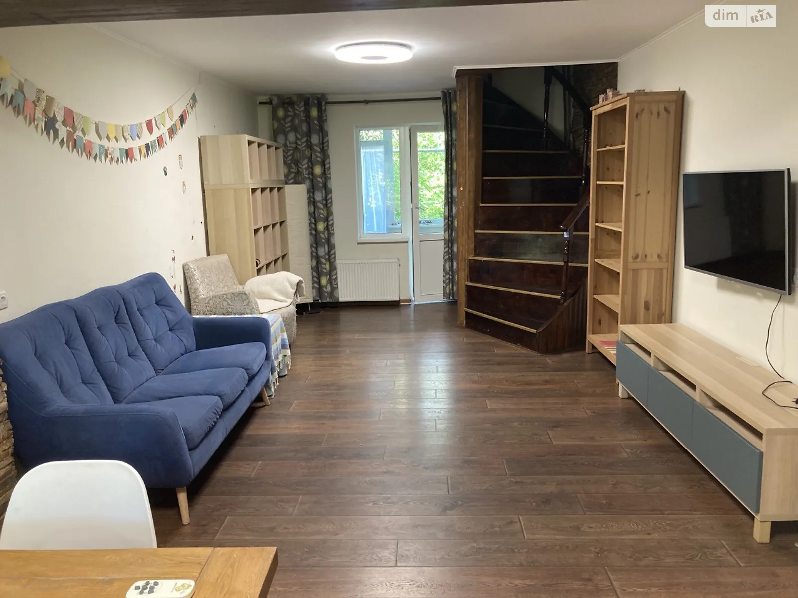 Продається будинок 3 поверховий 130 кв. м с басейном, цена: 125000 $ - фото 1