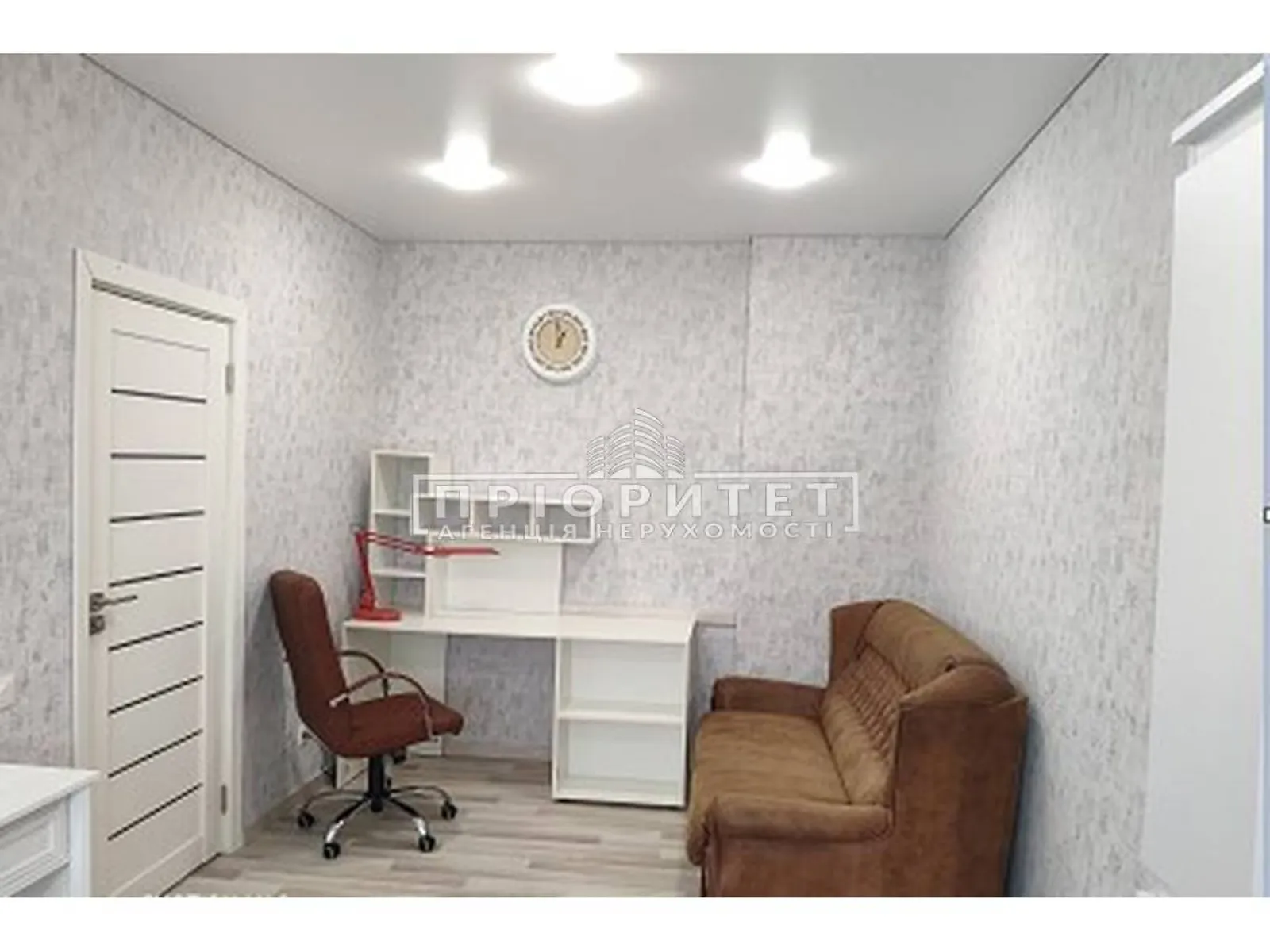 Продается 1-комнатная квартира 37.3 кв. м в Одессе, ул. Бугаевская