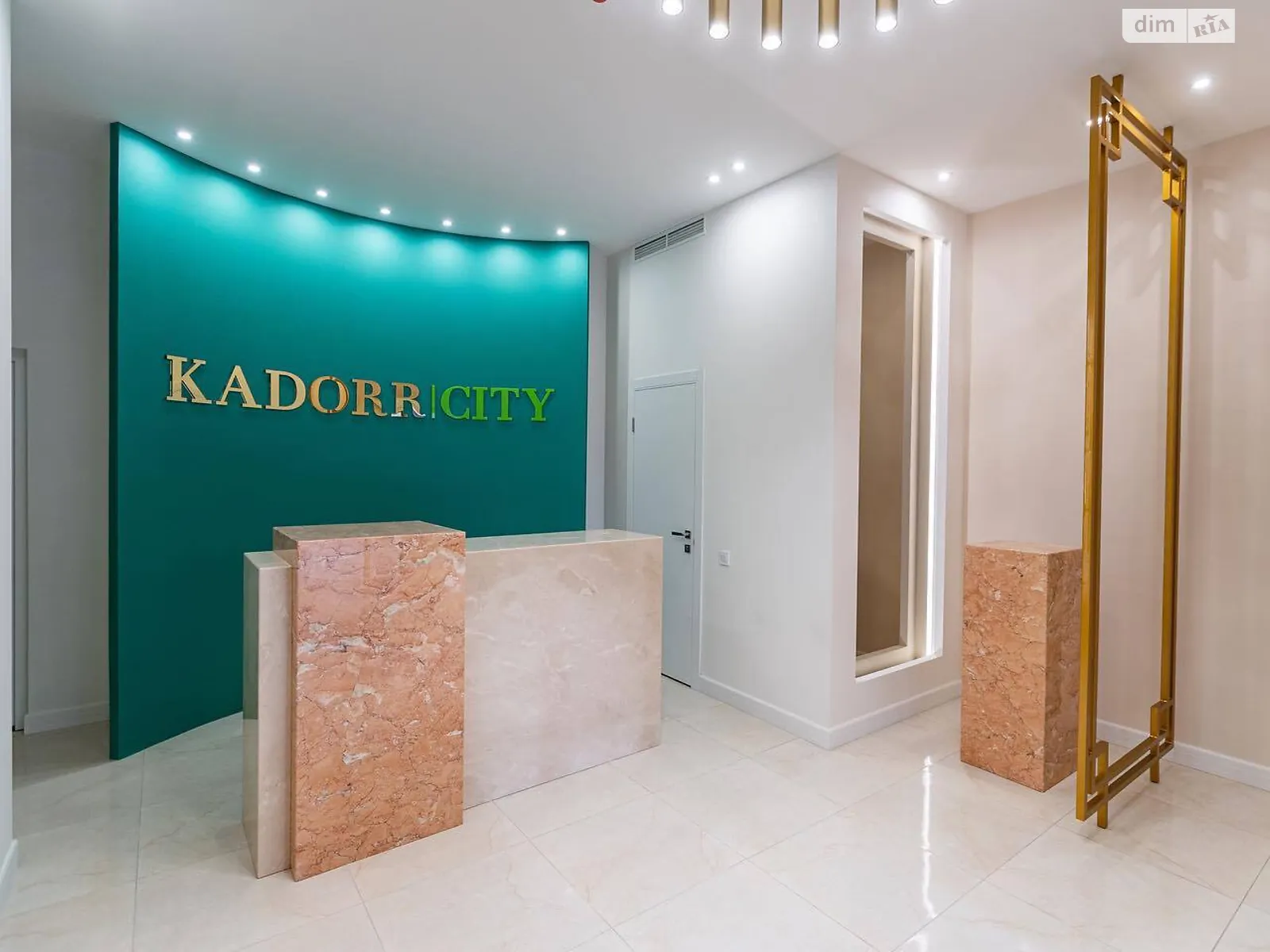 Продається 1-кімнатна квартира 42.2 кв. м у Одесі, вул. Краснова, 3 корпус 67 - фото 1