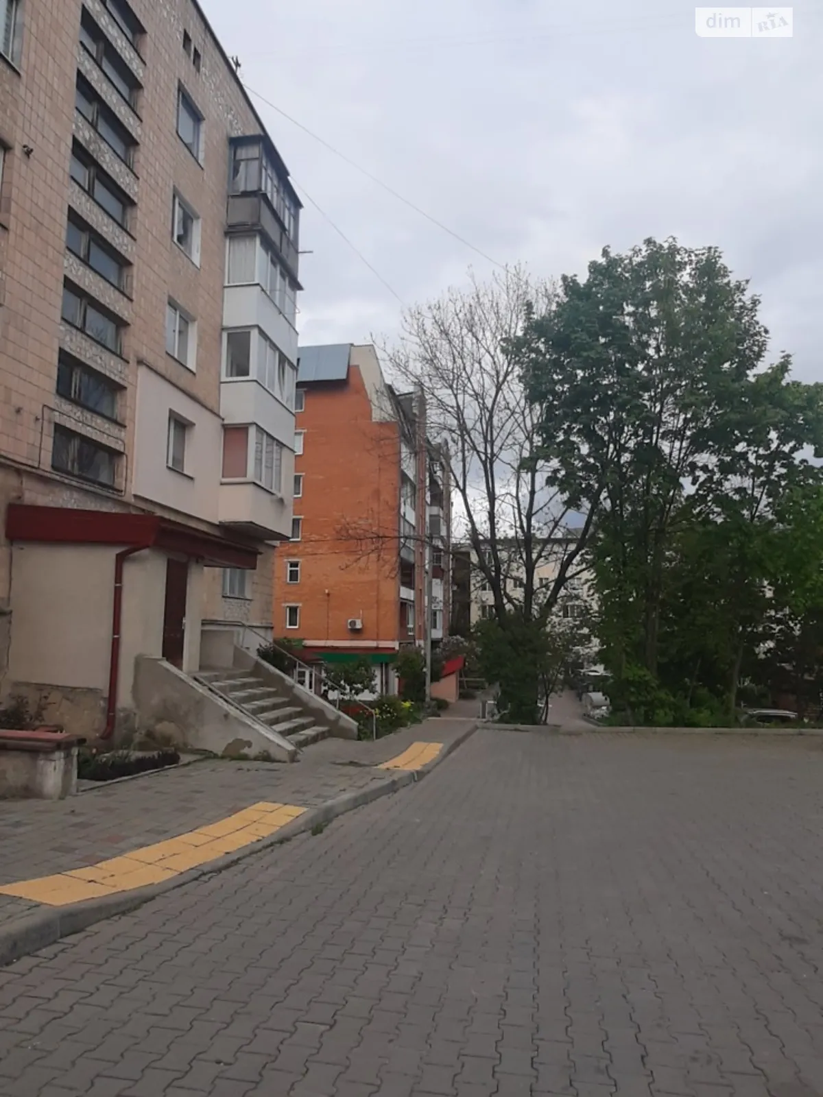 2-кімнатна квартира 51.3 кв. м у Тернополі, вул. Карпенка, 14