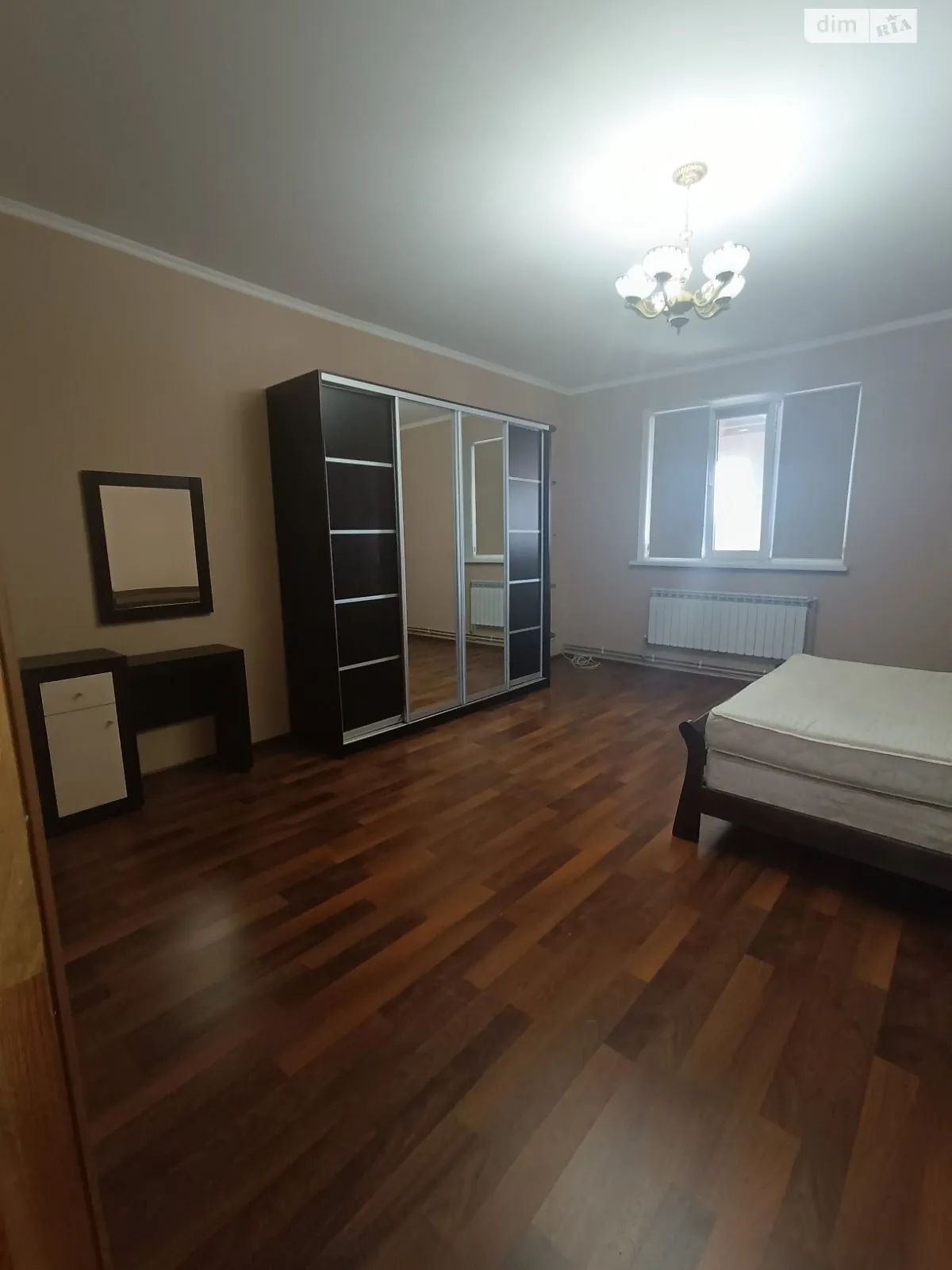 Продается 2-комнатная квартира 63 кв. м в Броварах, цена: 45000 $